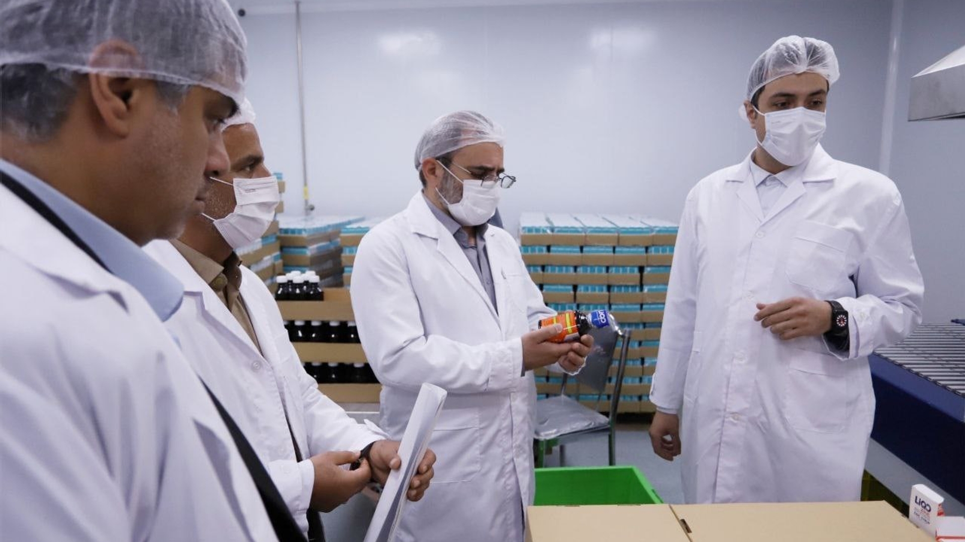 همزمان با هفته دولت، شرکت زاویه دارویی طب آریانا در شهرک صنعتی مامونیه به بهره‌برداری رسید.