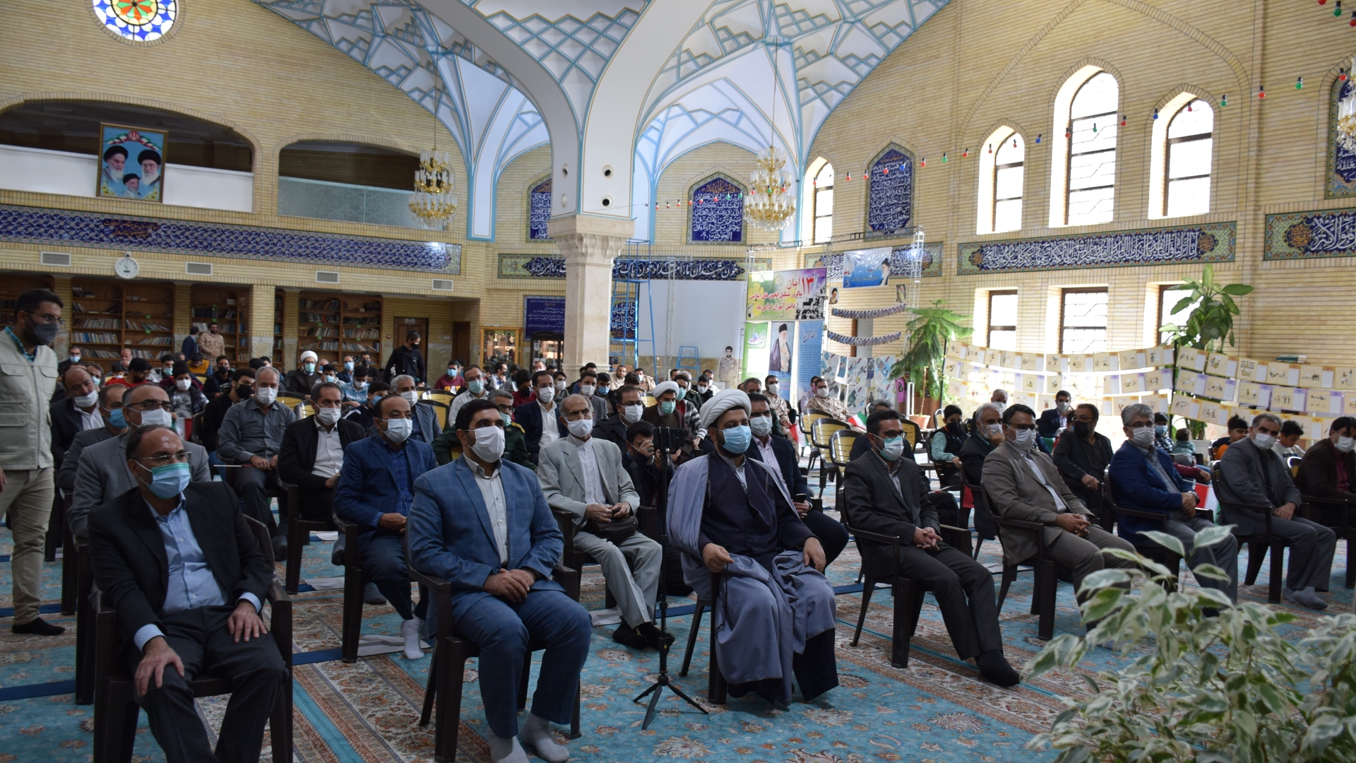 برگزاری مراسم ۱۳ آبان در مسجد القائم (عج) شهرستان محلات