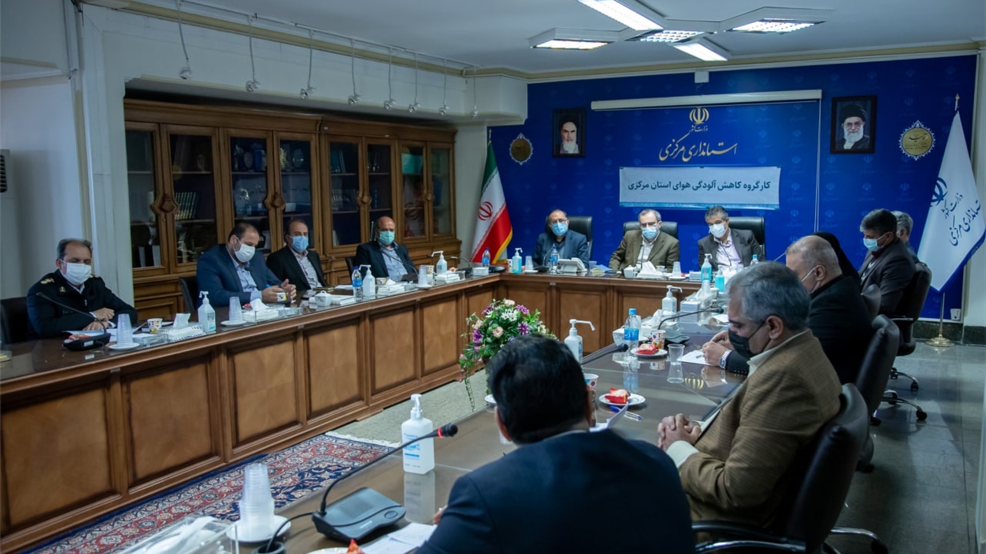 جلسه کارگروه کاهش آلودگی هوا و گرد و غبار استان مرکزی برگزار گردید
