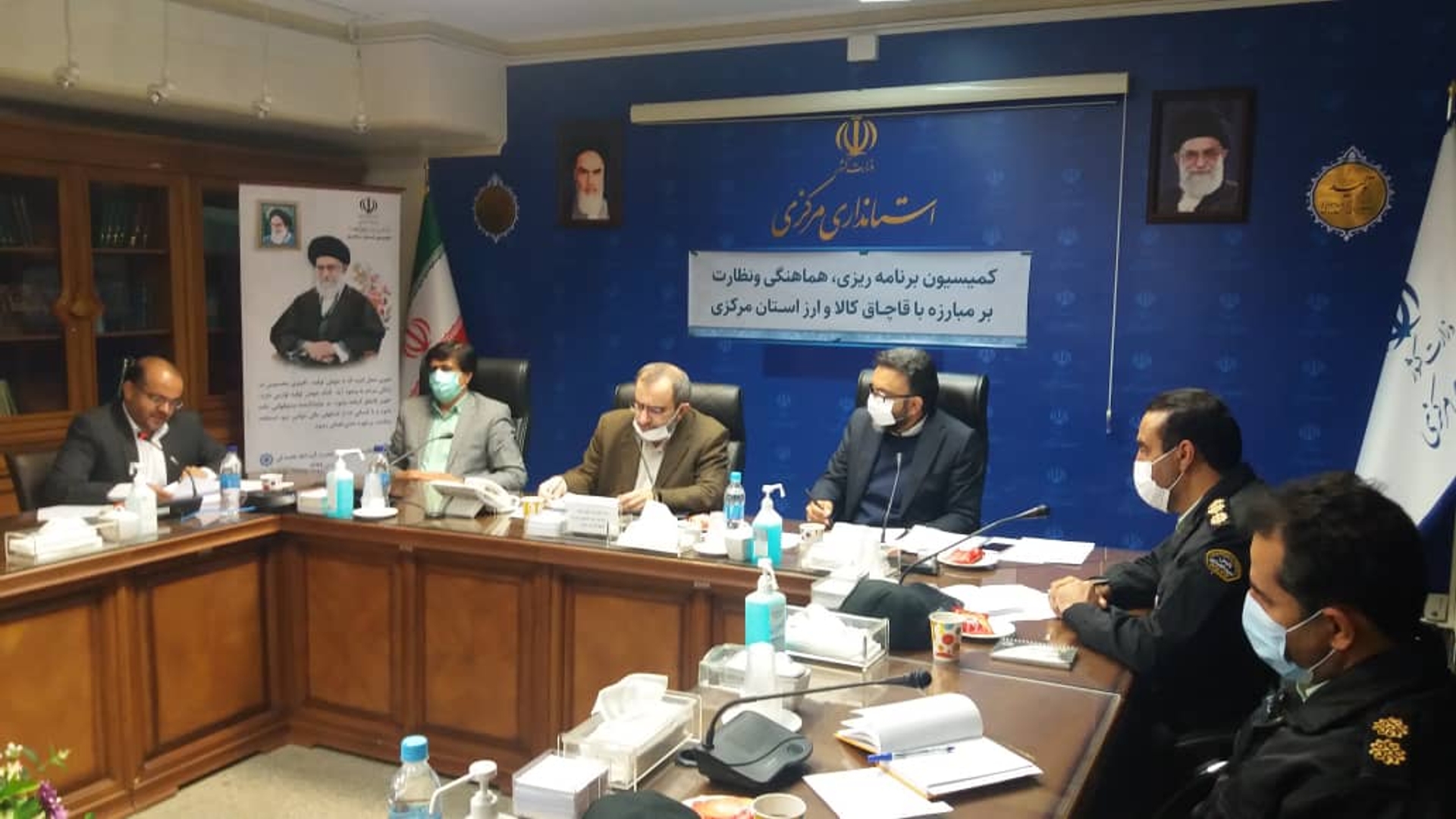 کمیسیون مبارزه با قاچاق کالا و ارز استان به ریاست دکتر مخلص الائمه ، استاندار مرکزی و رئیس کمیسیون تشکیل جلسه داد