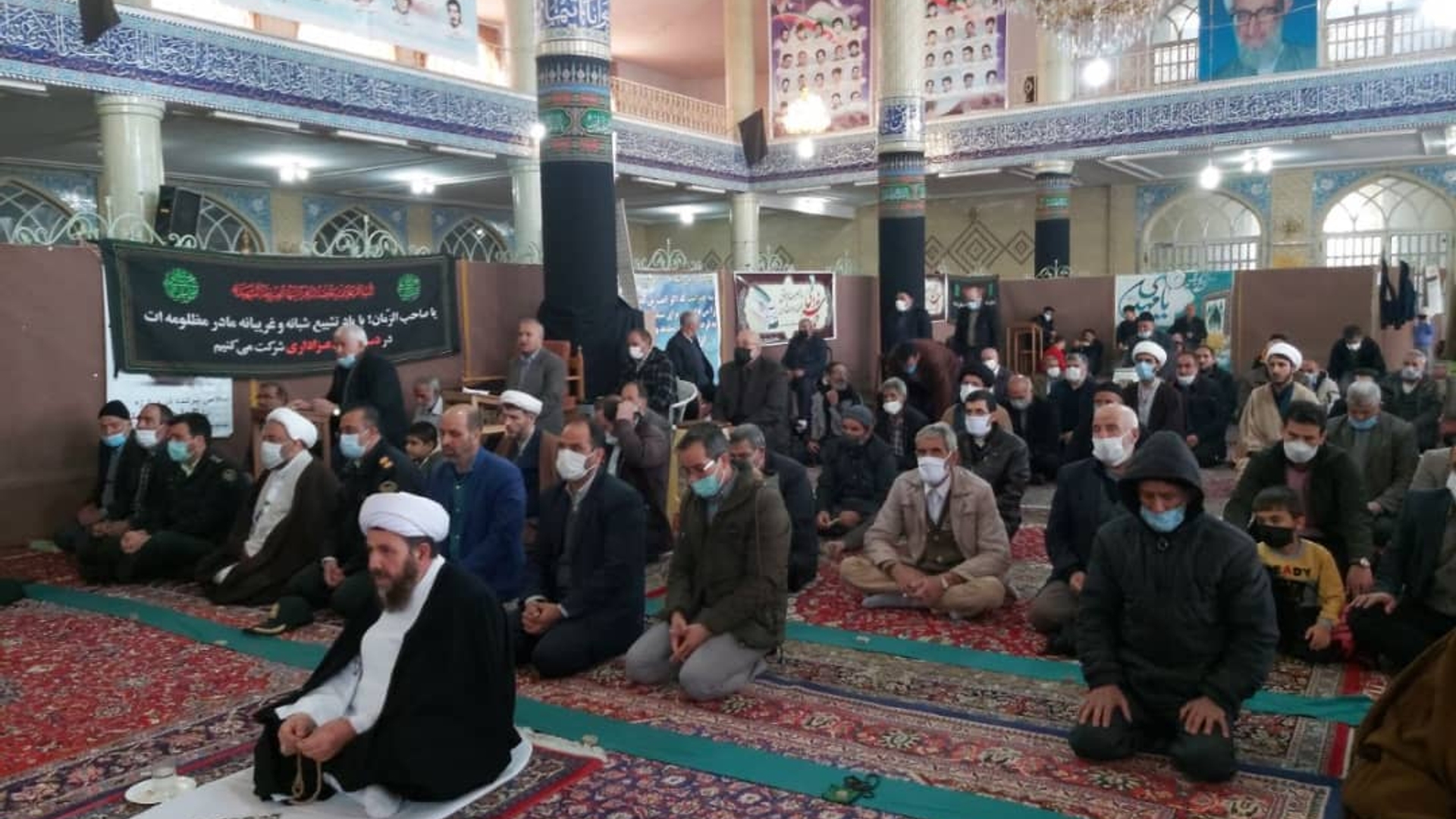 حضور سرپرست فرمانداری شهرستان آشتیان در نماز عبادی سیاسی جمعه