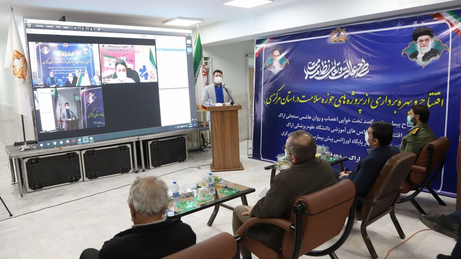 همزمان با پنجمین روز از دهه مبارک فجر انقلاب اسلامی شش پروژه عمرانی دانشگاه علوم پزشکی اراک بصورت همزمان به بهره‌برداری رسید