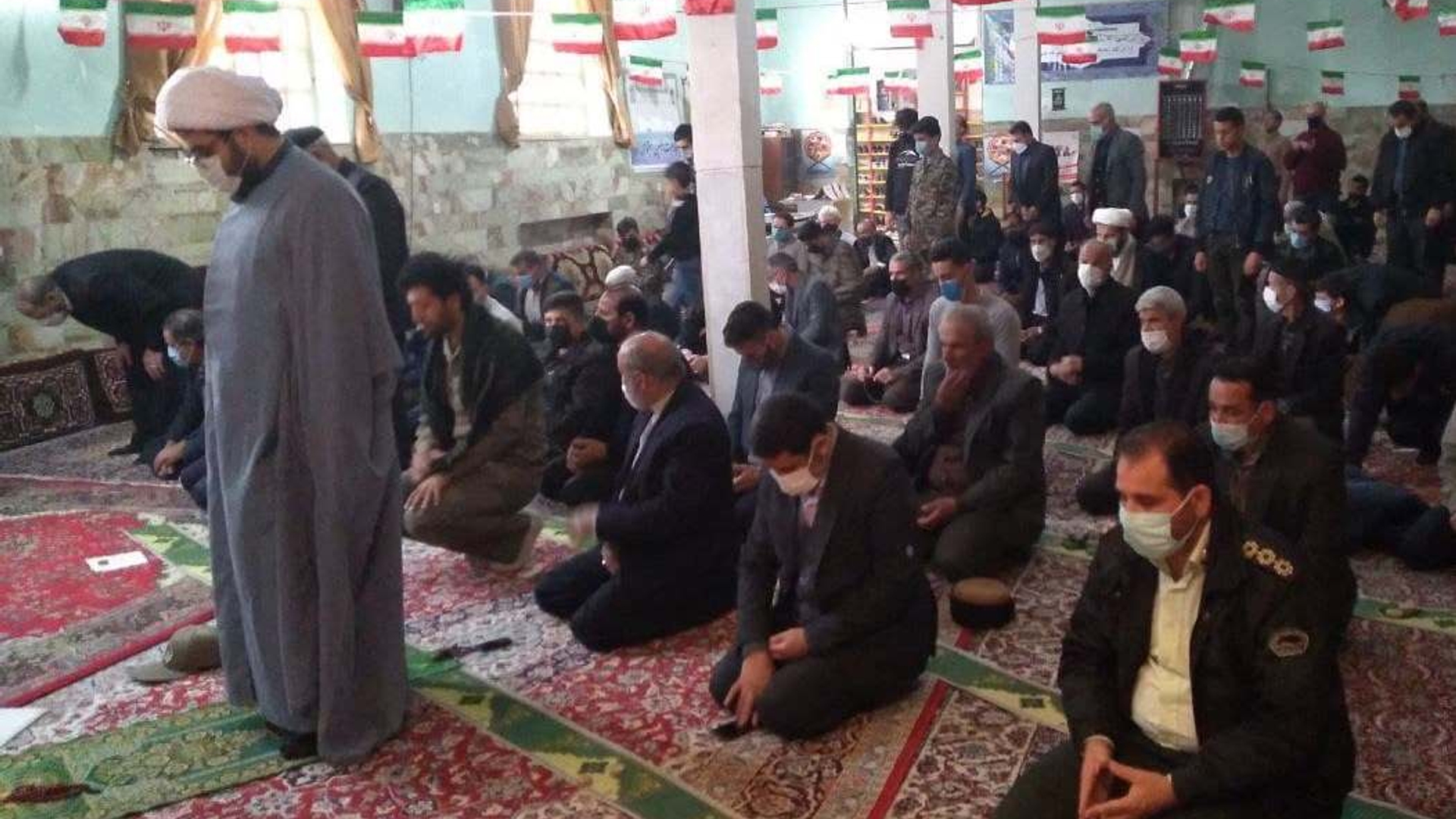 نماز عبادی - سیاسی جمعه 6اسفند ماه شهر جاورسیان