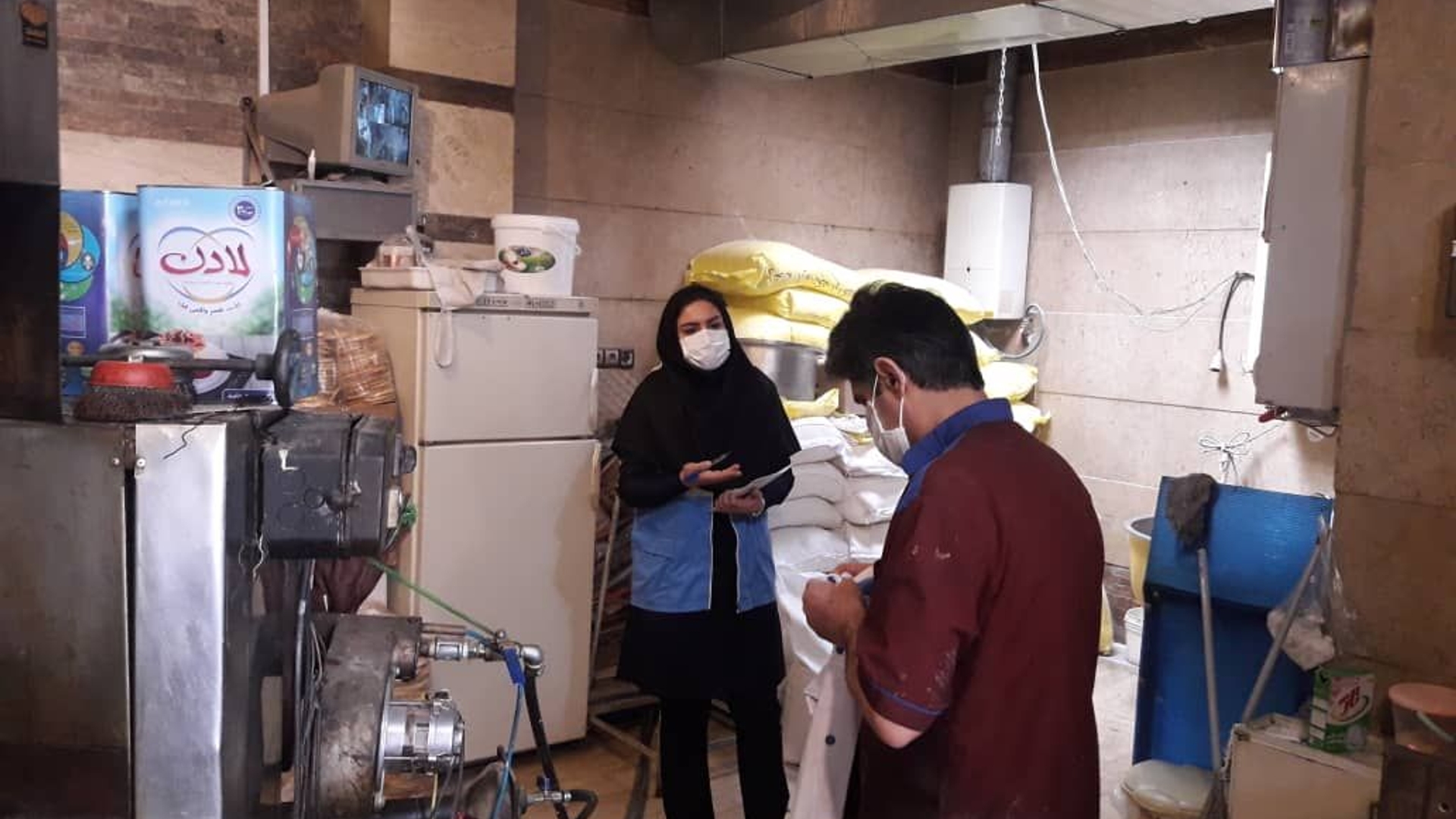 فعالیت کارشناسان بهداشت محیط مرکز بهداشت شهرستان اراک
در ایام نوروزی