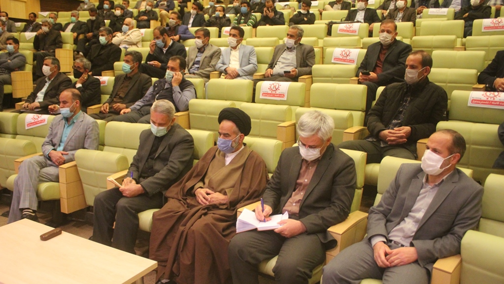 همایش دهیاران وشوراهای اسلامی شهرستان خمین برگزار شد