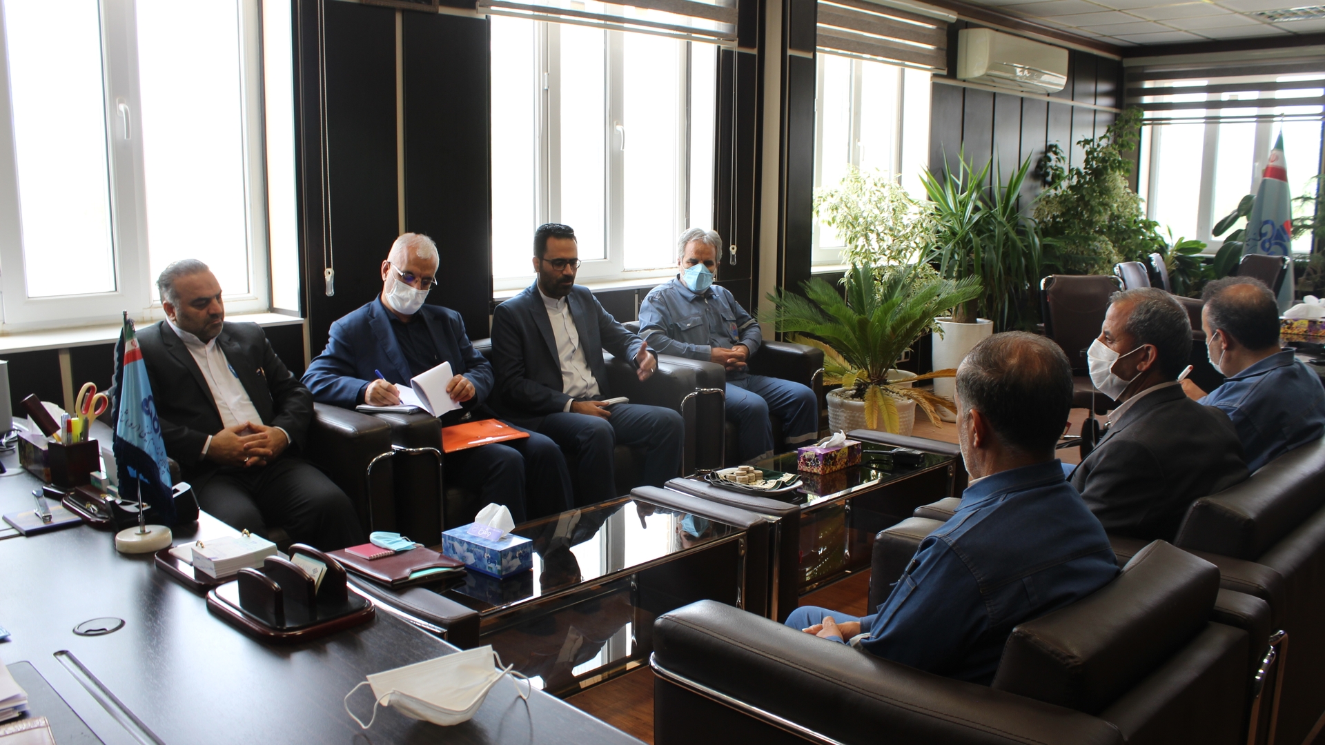 جلسه با مدیرعامل شرکت پالایش نفت امام خمینی(ره) شازند