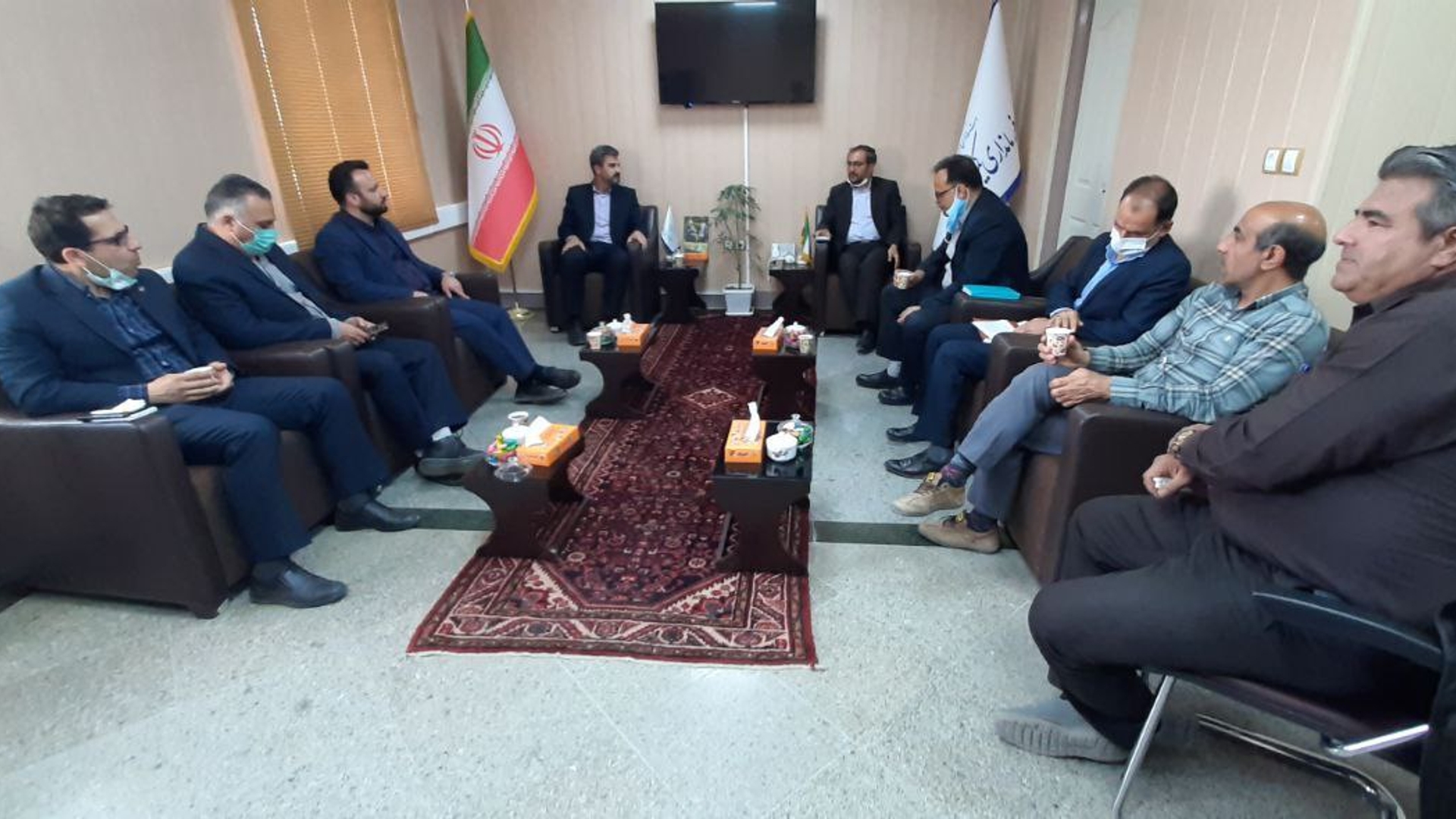 دیدار مدیر عامل توزیع برق استان با فرماندار شهرستان کمیجان.
