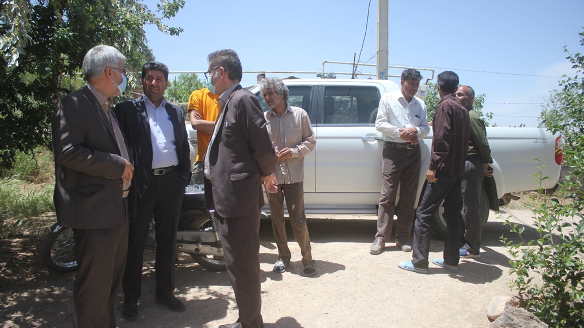 فرماندار از روستای رشید آباد شهرستان خمین بازدید کرد
