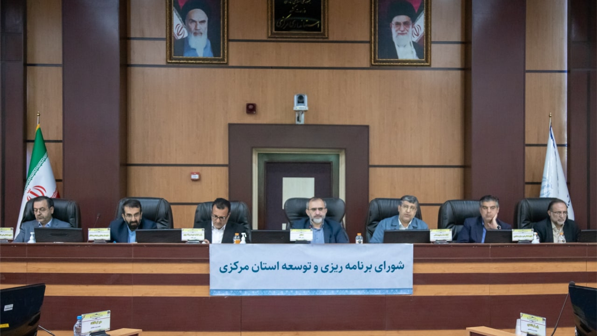 جلسه شورای برنامه ریزی و توسعه استان