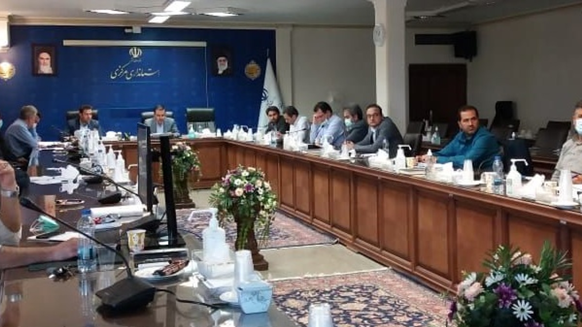 جلسه کارگروه اقتصادی سفر ریاست جمهور به استان