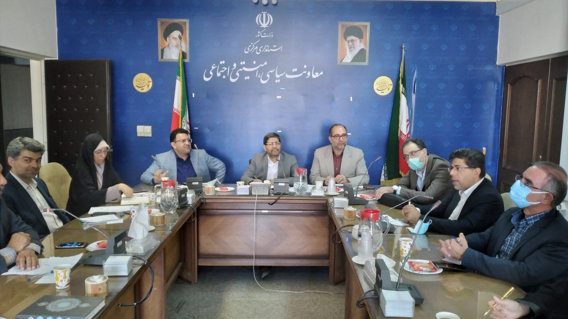 جلسه بررسی مسائل و مشکلات حوزه بهداشت و درمان استان برگزار شد