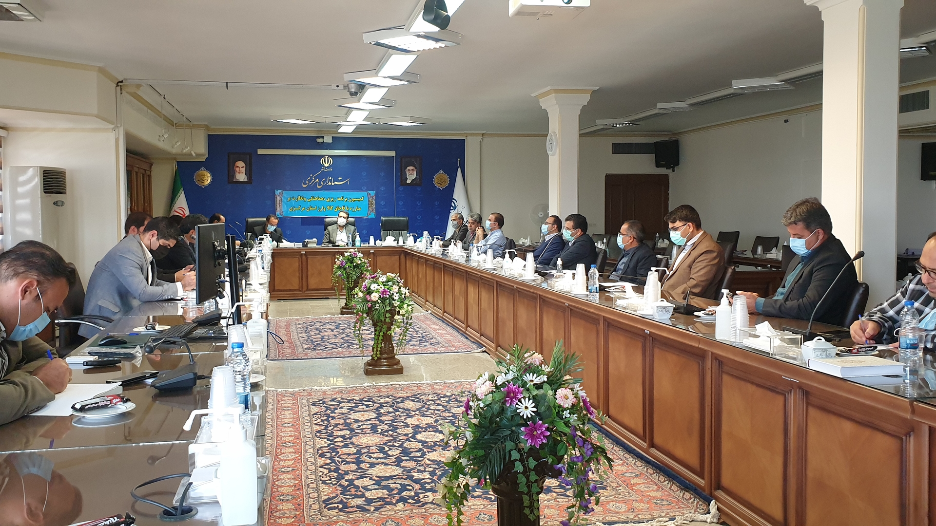پنجمین جلسه کمیسیون برنامه ریزی، هماهنگی و نظارت بر مبارزه با قاچاق كالا و ارز استان مرکزی در سال جاری برگزار شد.