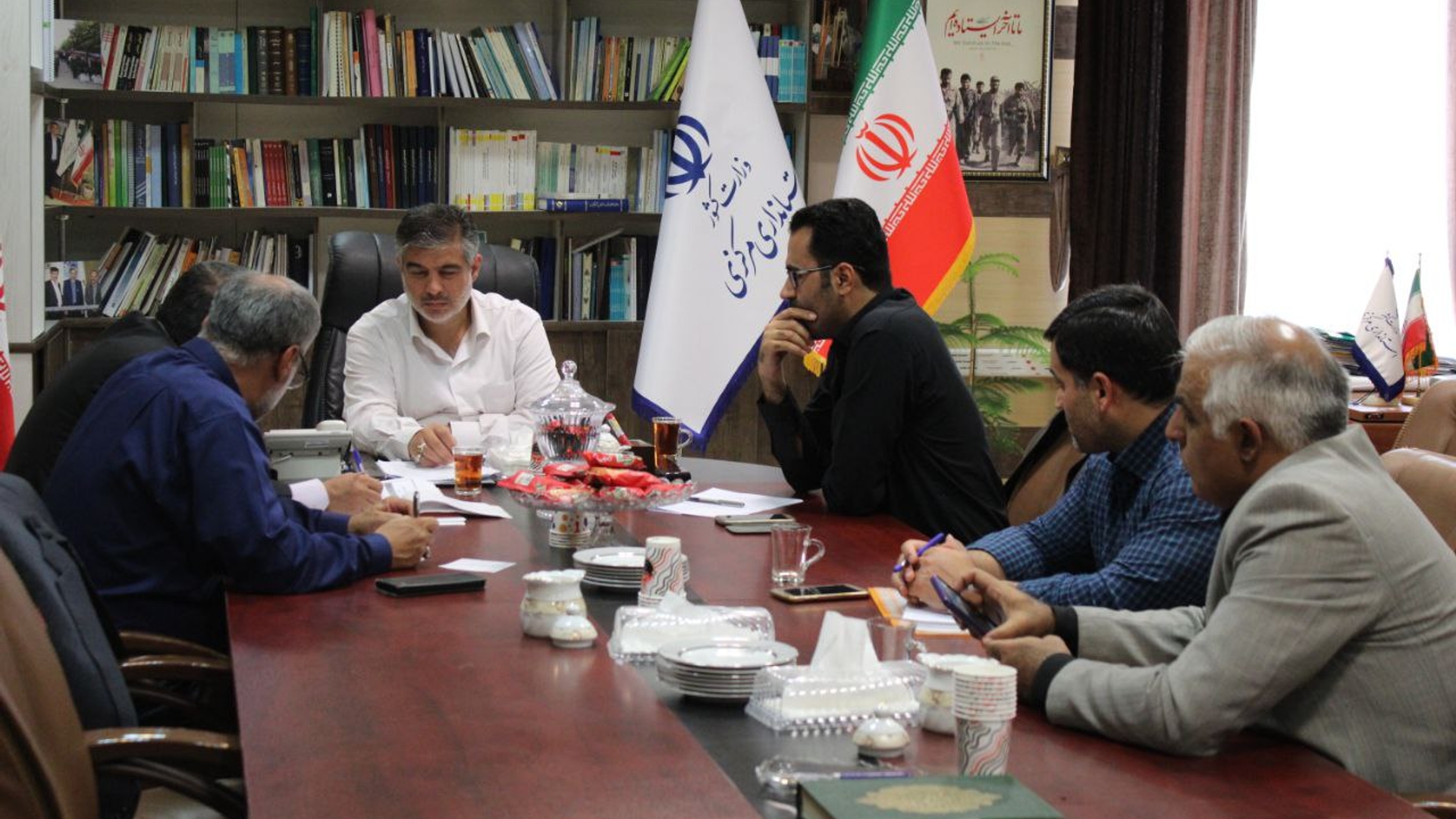 برگزاری کمیته زیرساخت های ستاد اربعین استان جهت خدمات دهی به زائرین اربعین در استان مرکزی