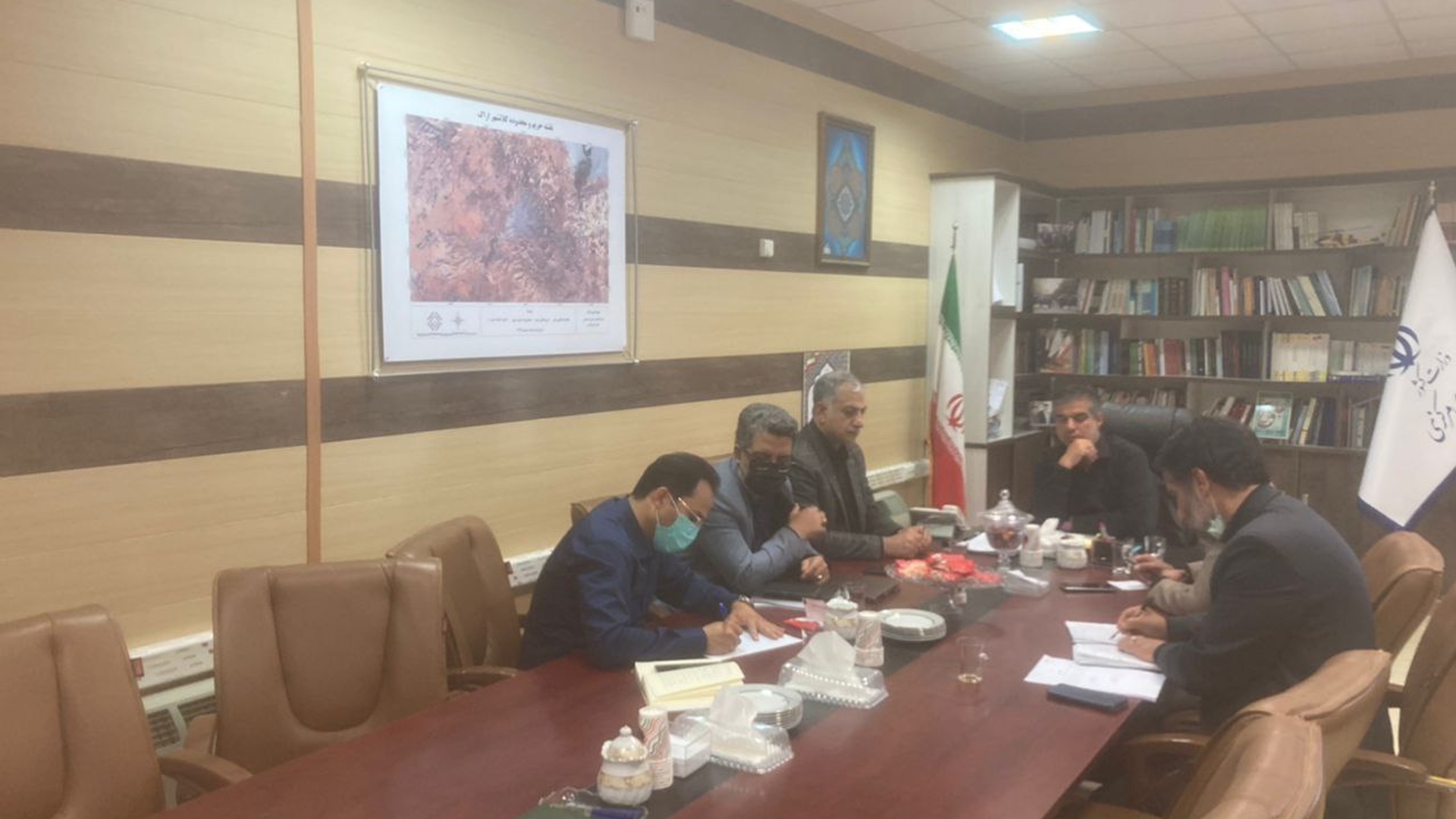 برگزاری جلسه رفع معارض پروژه تقاطع میدان امام حسین (ع) شهر اراک