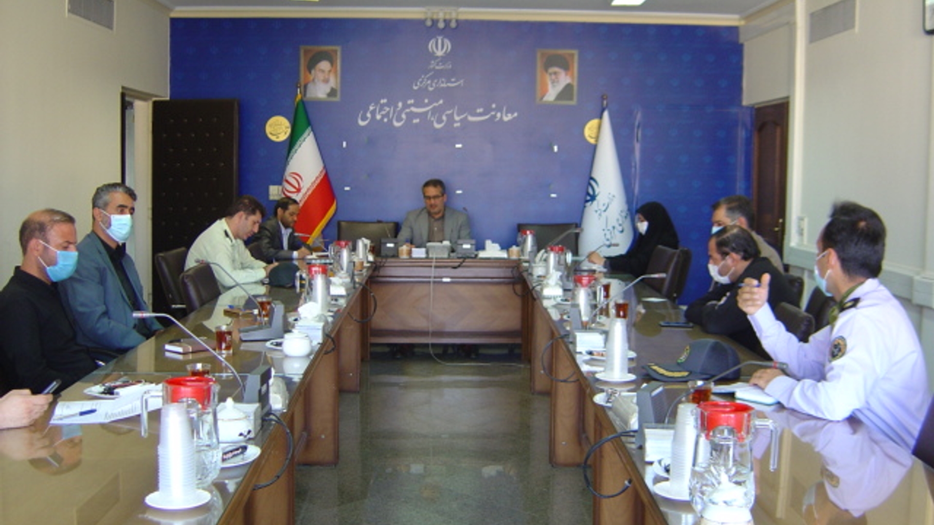 جلسه کمیسیون پیشگیری و مقابله با تروریسم استان در مورخ 1401-6-1 به ریاست آقای رحیمی تبار مدیر کل امنیتی و انتظامی برگزار گردید.