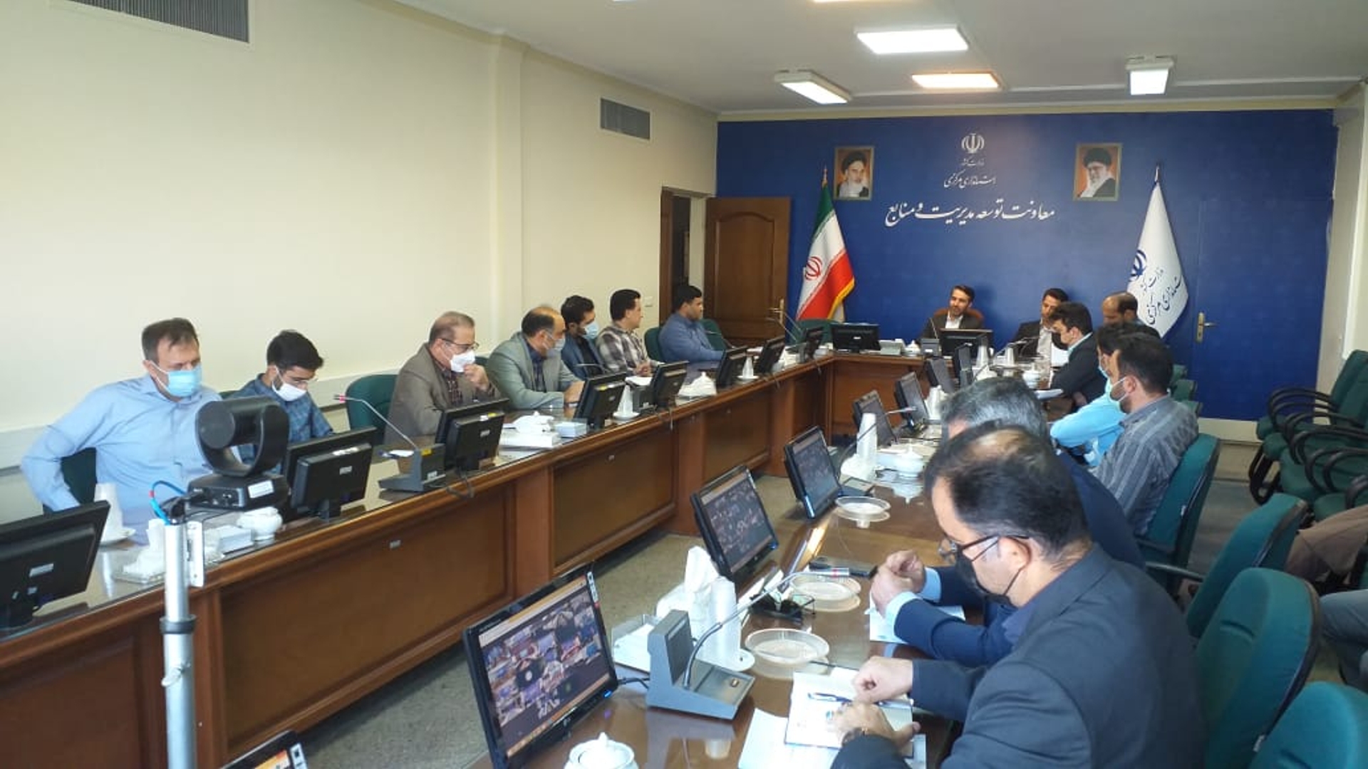 برگزاری جلسه کارگروه ارتباطات و فناوری اطلاعات شورای پدافند غیرعامل استان