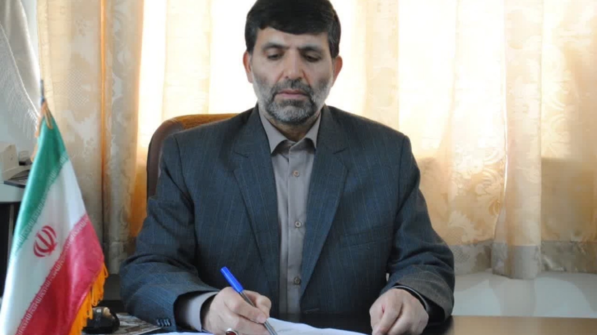 مدیرکل آموزش و پرورش استان مرکزی طی حکمی علی حسین خسروبیگی را به سمت سرپرست آموزش و پرورش شهرستان کمیجان منصوب کرد