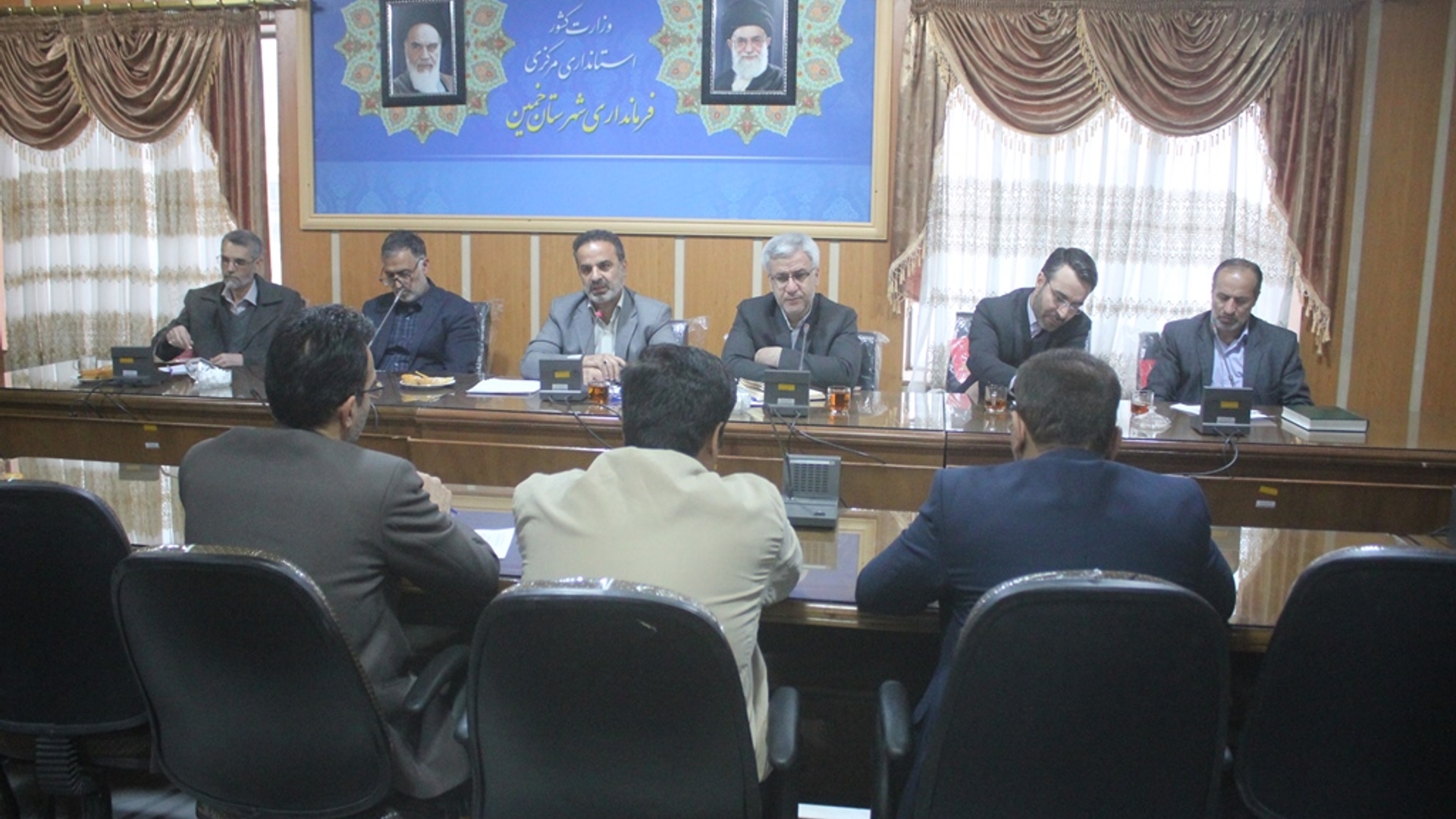 جلسه بررسی مشکلات زیر ساختی در حوزه انتخابات در شهرستان خمین برگزار شد