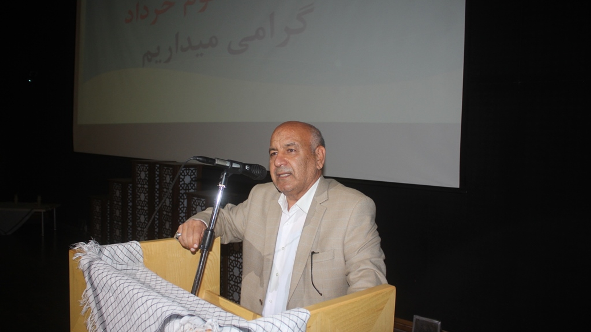 مراسم گرامیداشت حماسه آزادسازی خرمشهر در شهرستان خمین برگزار شد