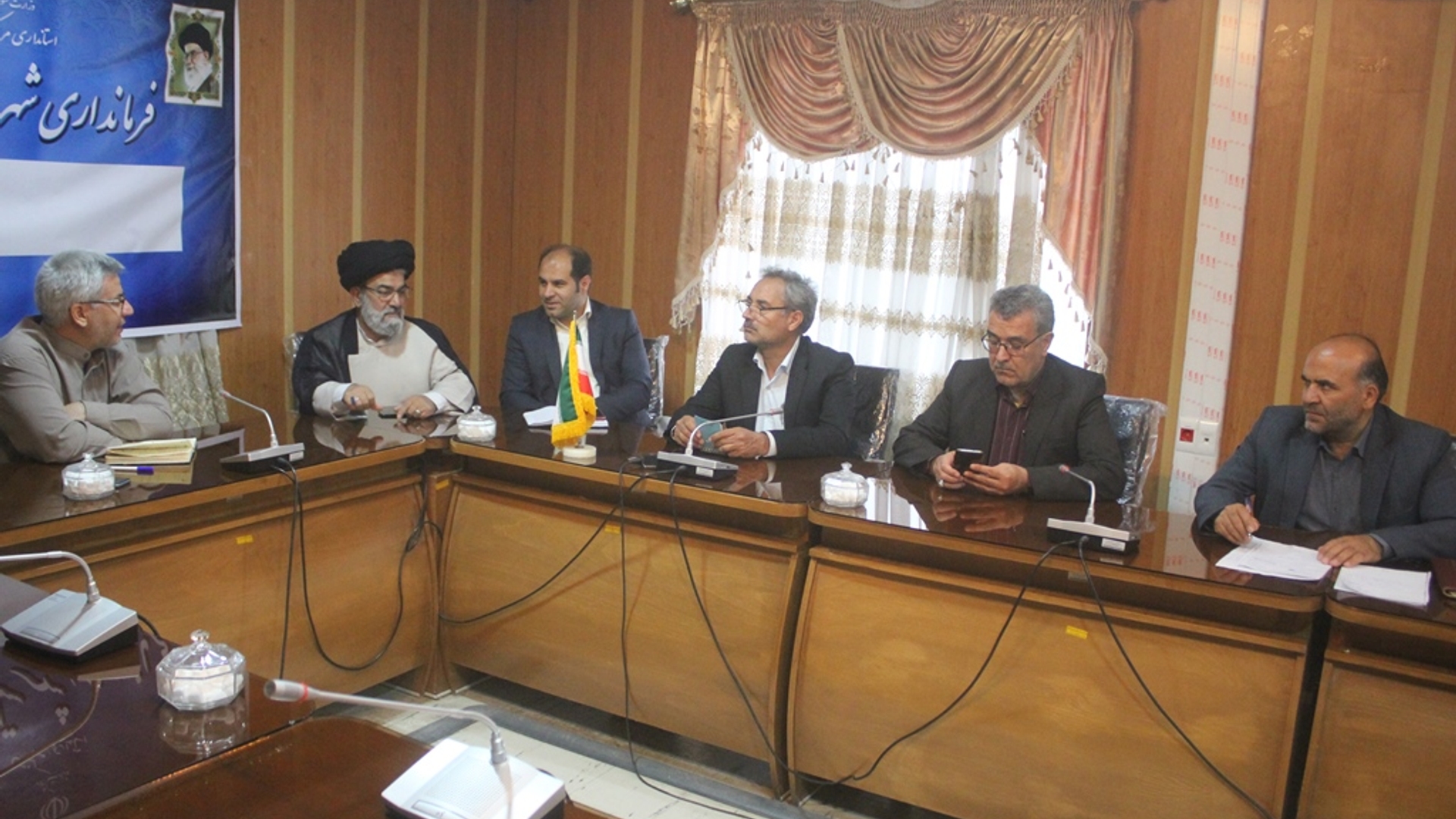 جلسه کمیته پشتیبانی ستاد گرامیداشت ارتحال حضرت امام (ره) در خمین برگزار شد