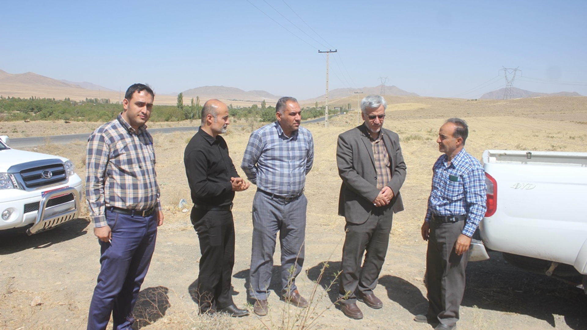 فرماندار از تعدادی از روستاهای بخش کمره شهرستان خمین بازدید کرد