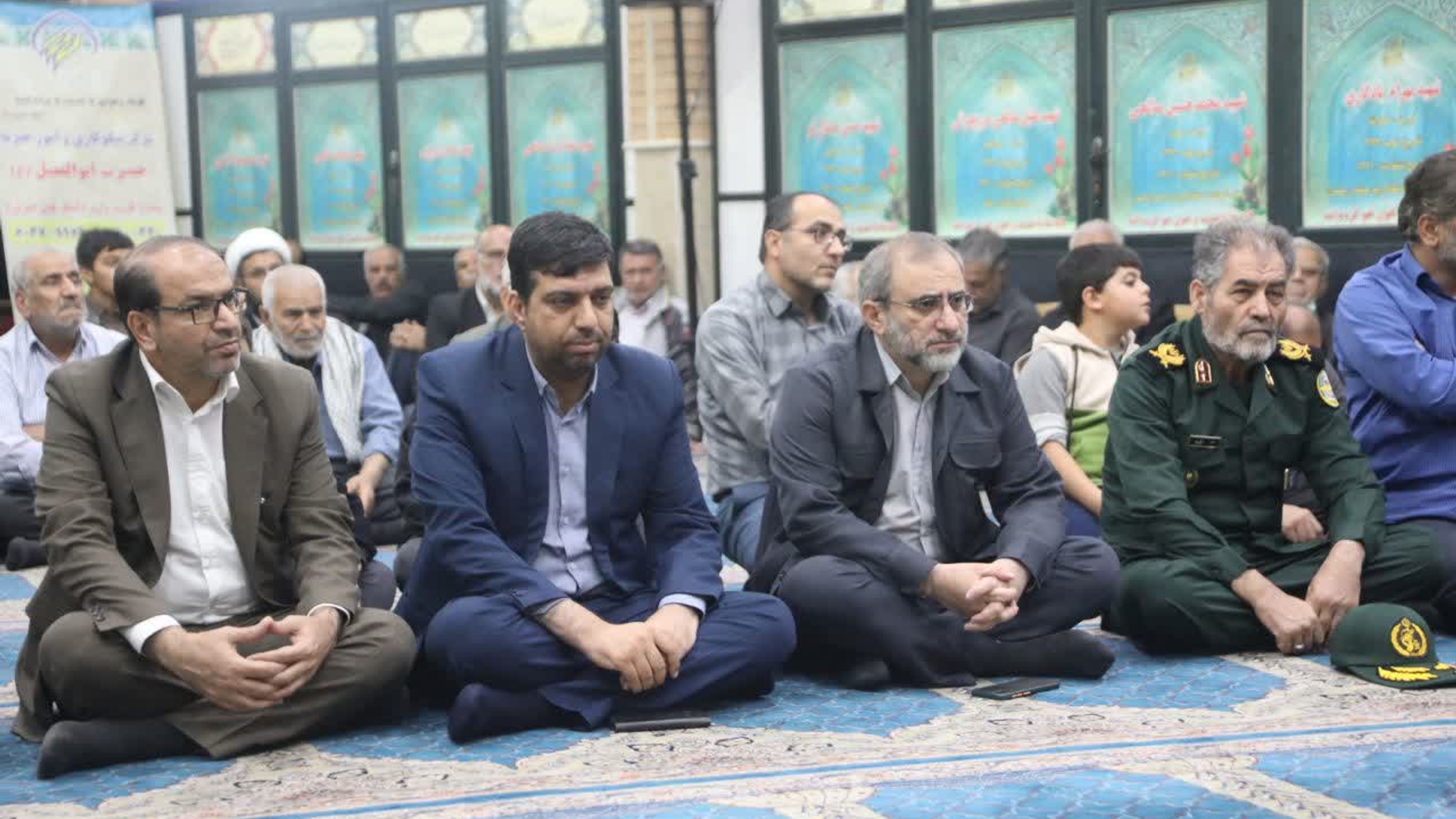 🔴یادواره یکصد شهید مسجد حضرت ابوالفضل(ع) خیابان شهدا اراک باحضور مردم و مسئولان برگزار شد