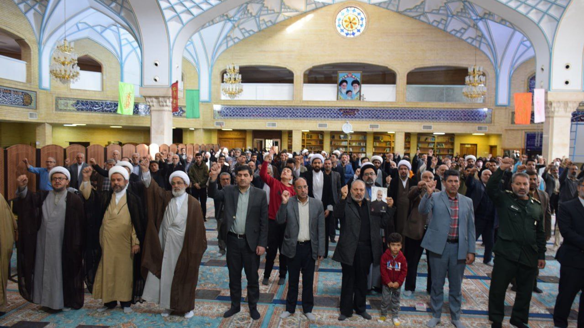 تجمع مردم و مسئولین شهرستان محلات در محکومیت جنایات رژیم غاصب صهیونیستی
