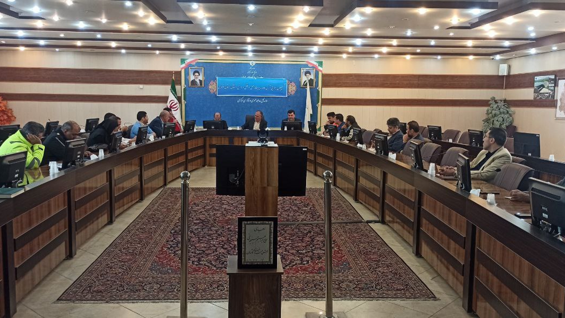 سیزدهمین جلسه کمیسیون اجرایی آیین نامه مدیریت حمل و نقل و سوانح رانندگی استان برگزار شد.