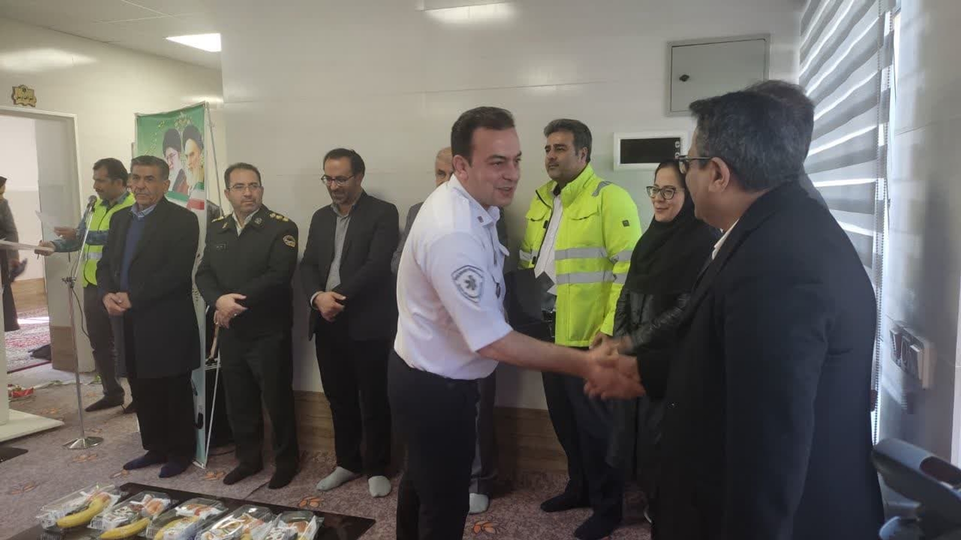 افتتاح و بهره برداری از مرکز فوریت های پزشکی شهرستان تفرش به مناسبت فرارسیدن دهه مبارک فجر