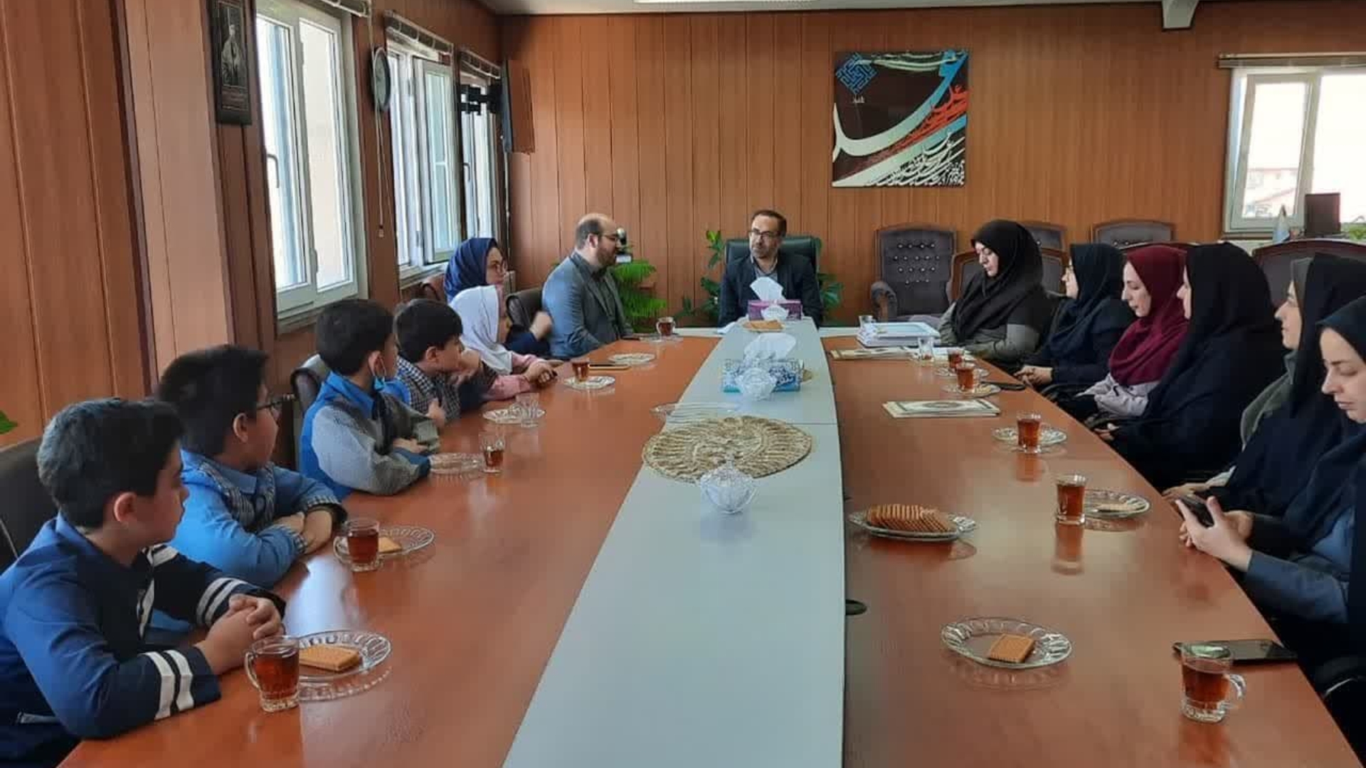 دیدار دکتر منصوری مدیرکل کانون پرورش فکری کودکان و نوجوانان استان با فرماندار