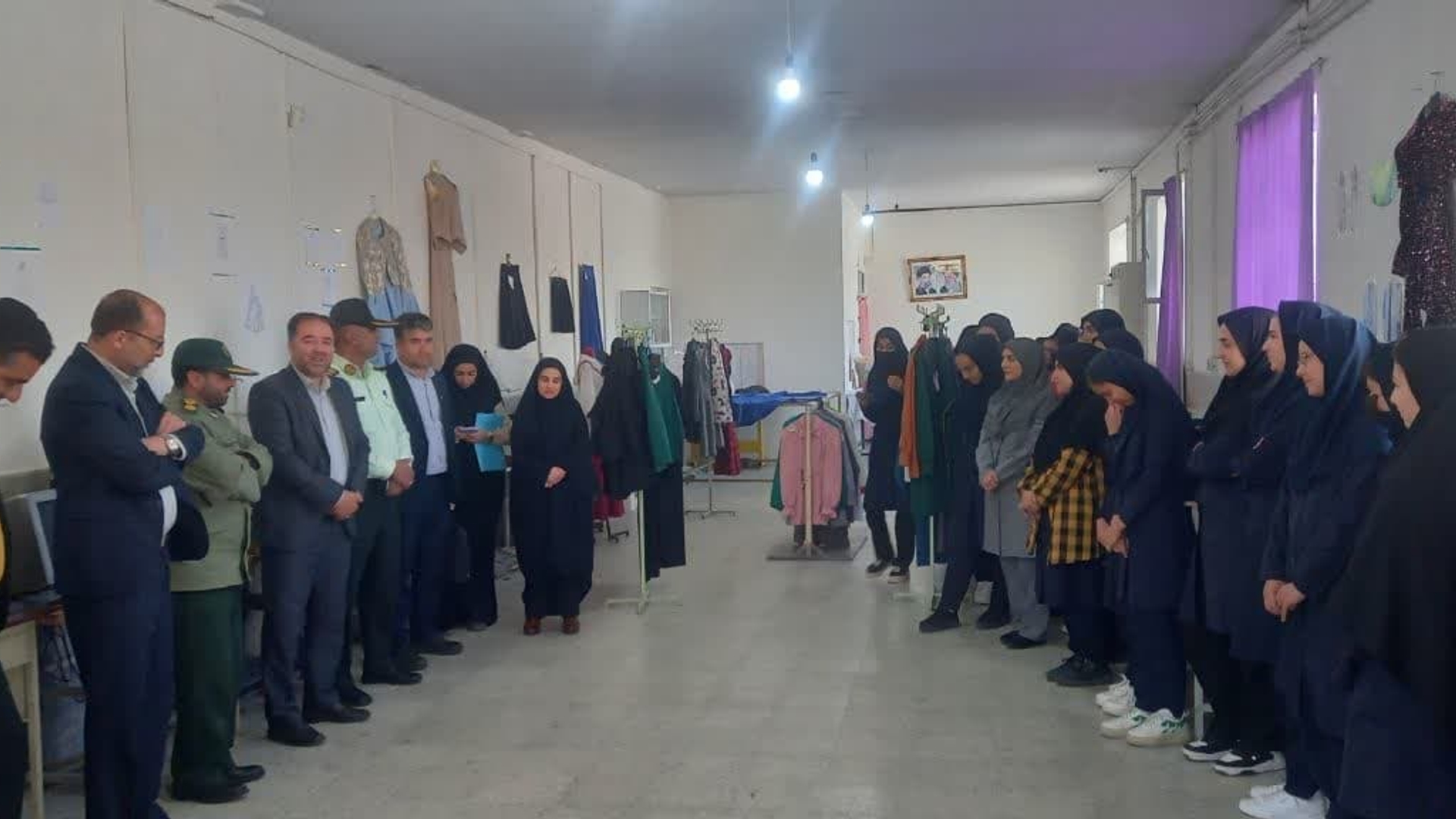 برگزاری نمایشگاه عفاف و حجاب توسط دانش آموزان برای اولین بار در شهرستان خنداب