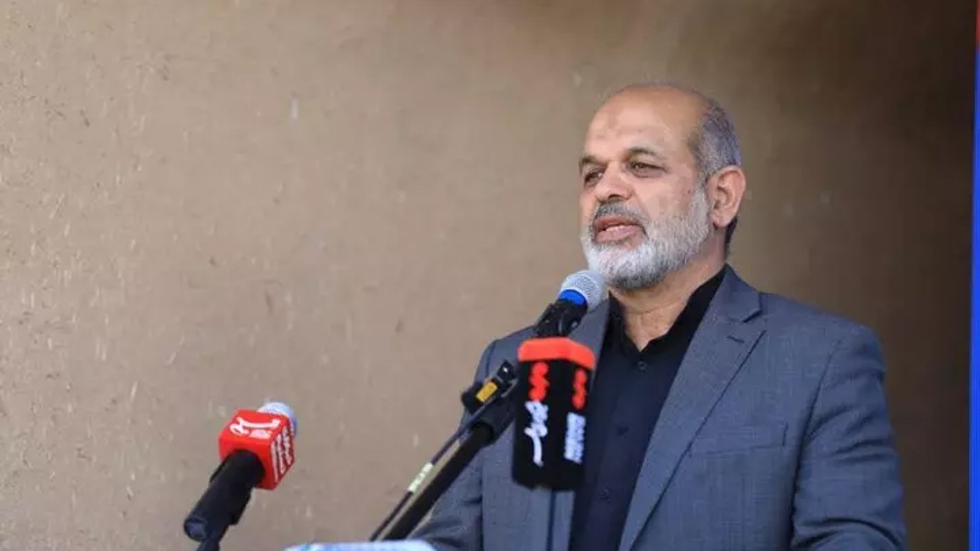 وزیر کشور: نهضت بزرگ ساخت مسکن یادگار شهید رئیسی است