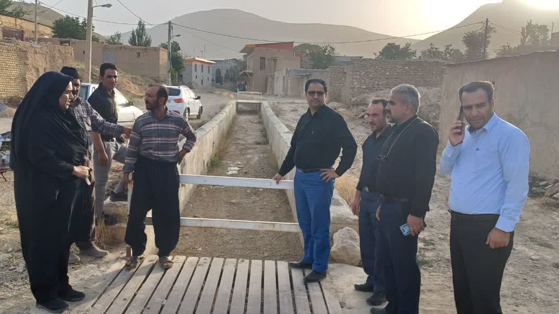 دهگردشی مدیران شهرستان کمیجان، بررسی میدانی مشکلات روستای فرک