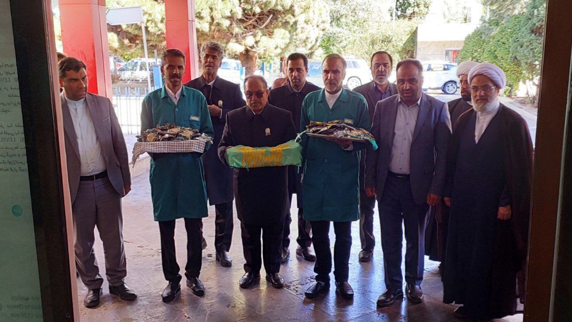 تجلیل از پرستاران و کادر درمان بیمارستان امام خمینی(ره) شهر محلات