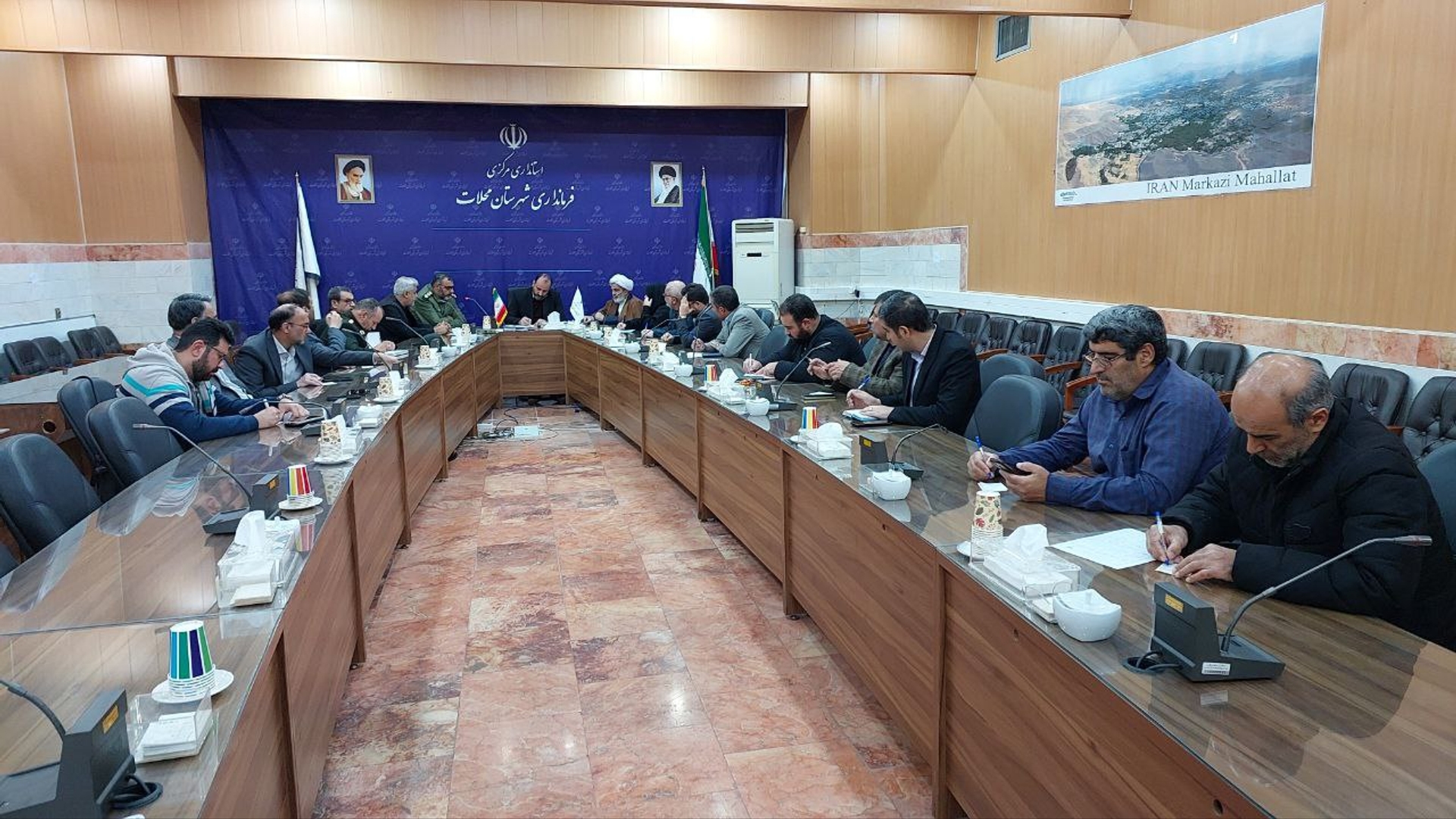 جلسه ستاد گرامیداشت مناسبت‌های ملی دفاع مقدس و مقاومت شهرستان محلات برگزار شد.