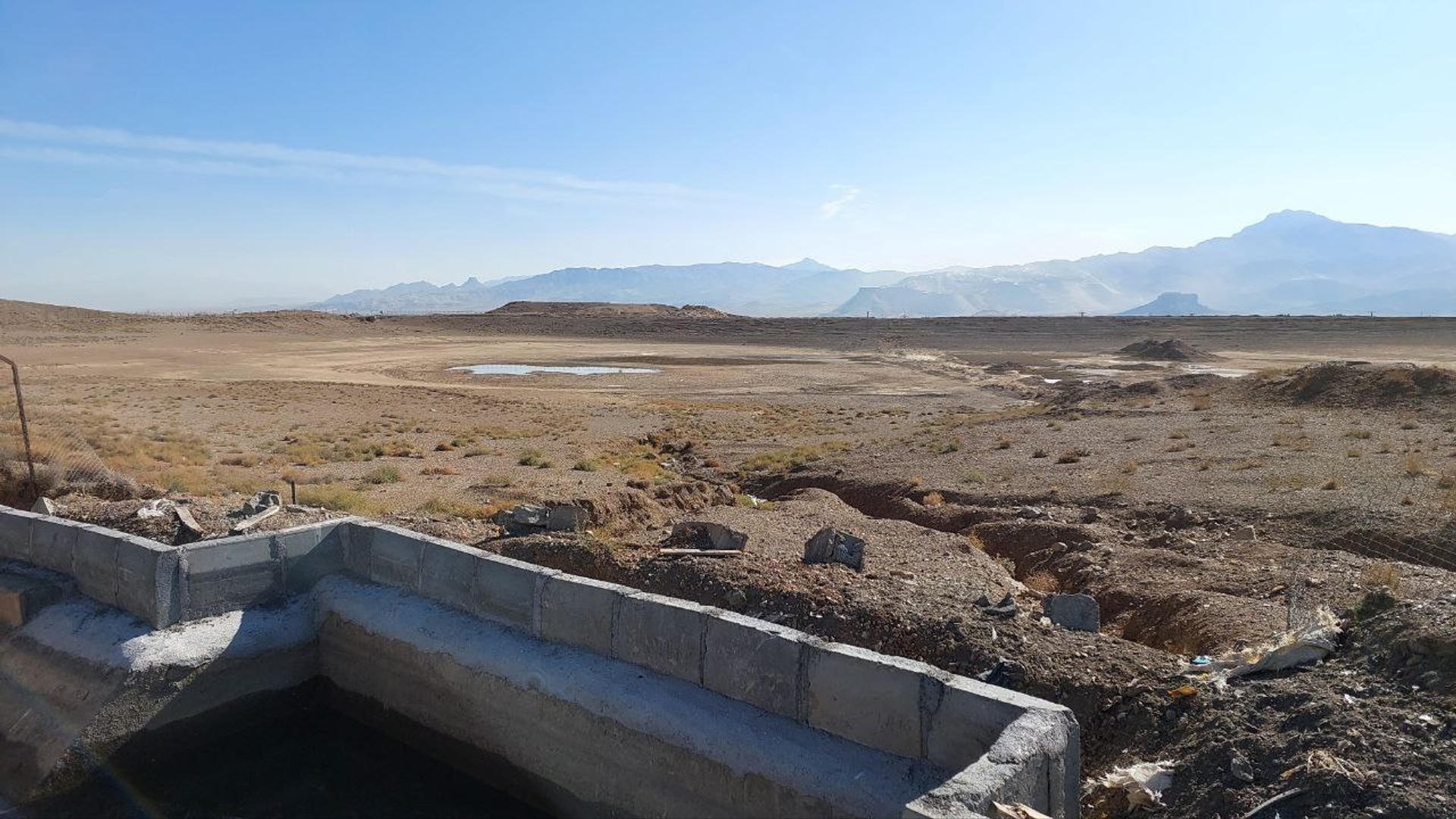 بازدید از محل احداث سومین حوضچه ذخیره آب گلکاران