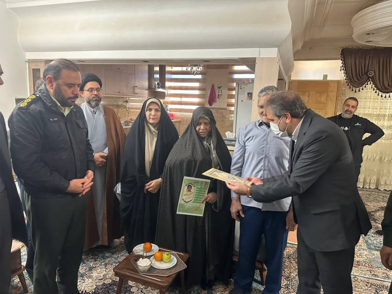 قدردانی فرماندار ساوه از صبر و استقامت مادران و همسران معظّم شهدا