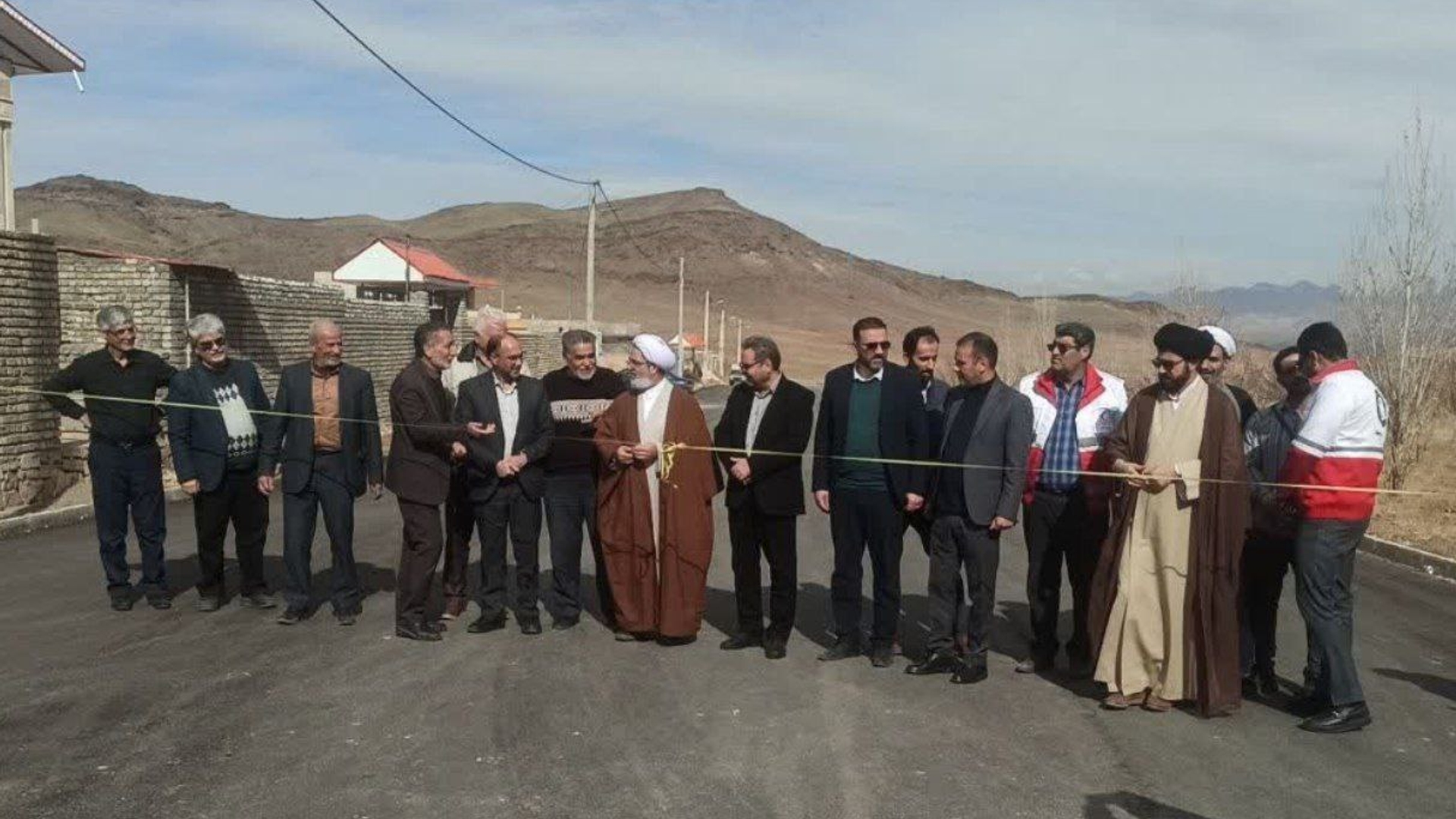 پروژه آسفالت خیابان کوهسار روستای خورهه افتتاح شد.
