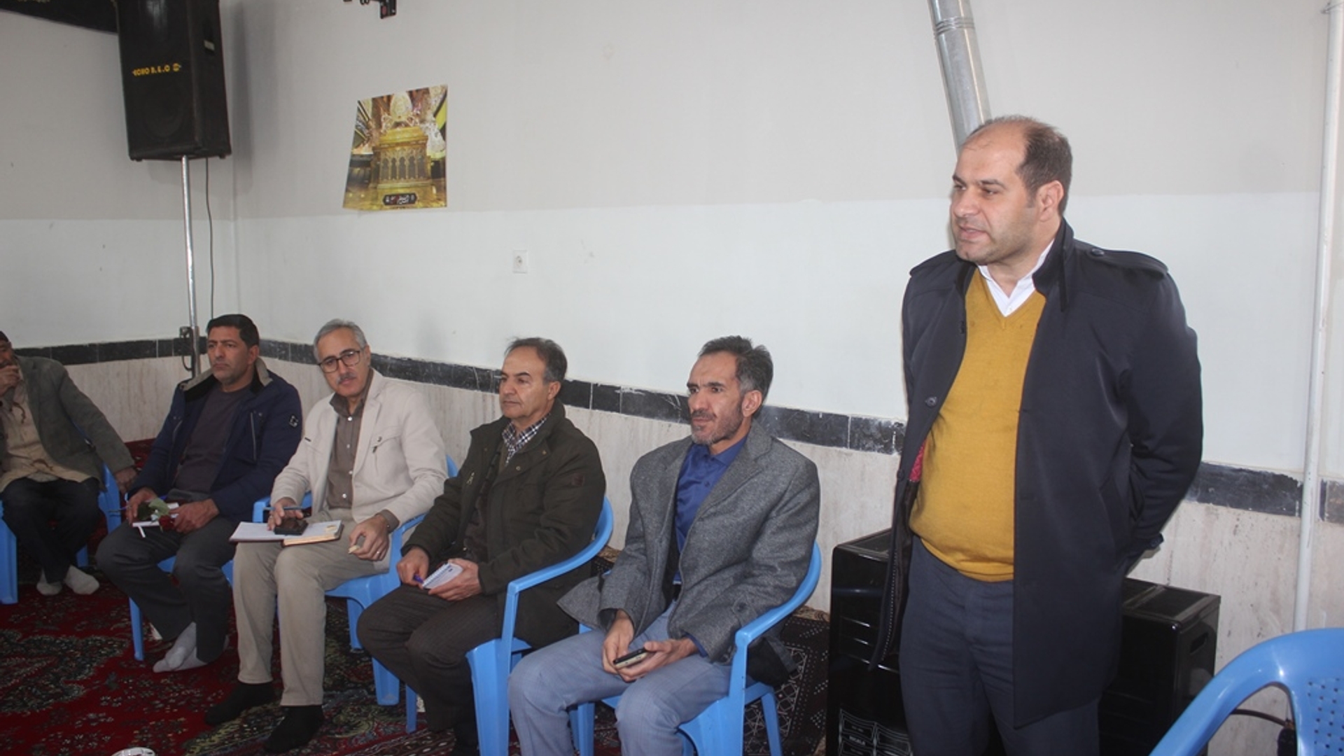 نشست بر رسی مسائل و مشکلات روستای سیان سفلی شهرستان خمین برگزار شد