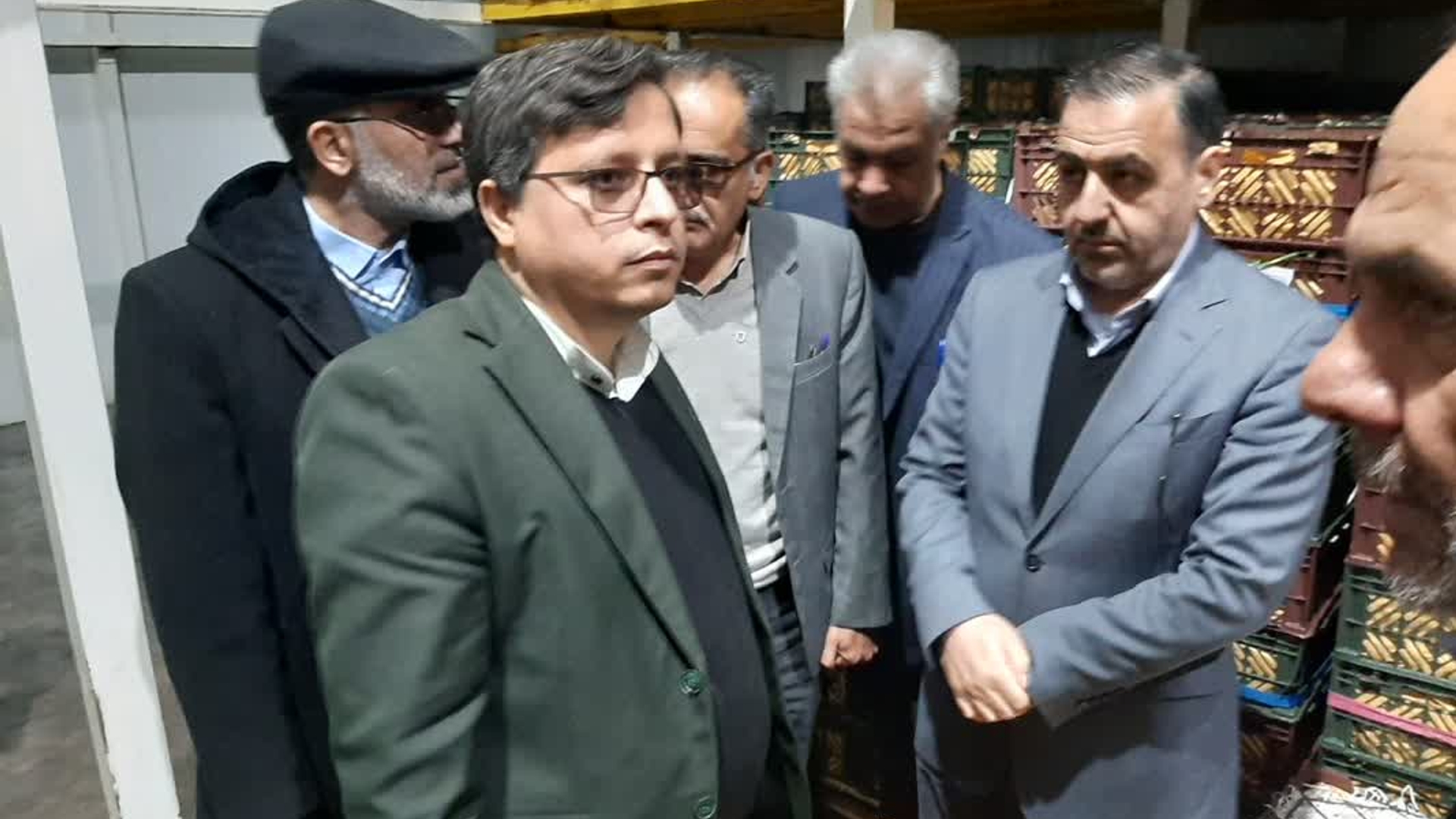 .بازدید معاون هماهنگی امور اقتصادی استاندار از سردخانه هیمالیا محل ذخیره میوه
دوشنبه ۱۳ اسفند ۱۴۰۳