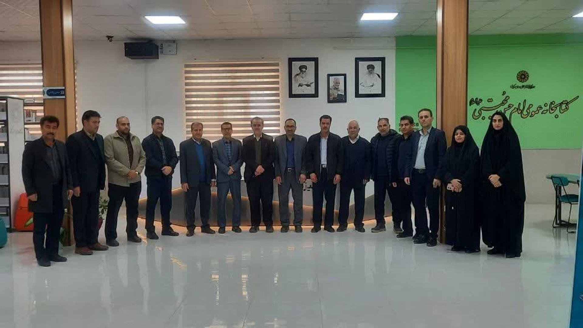 بازدید از کتابخانه عمومی شهر زاویه