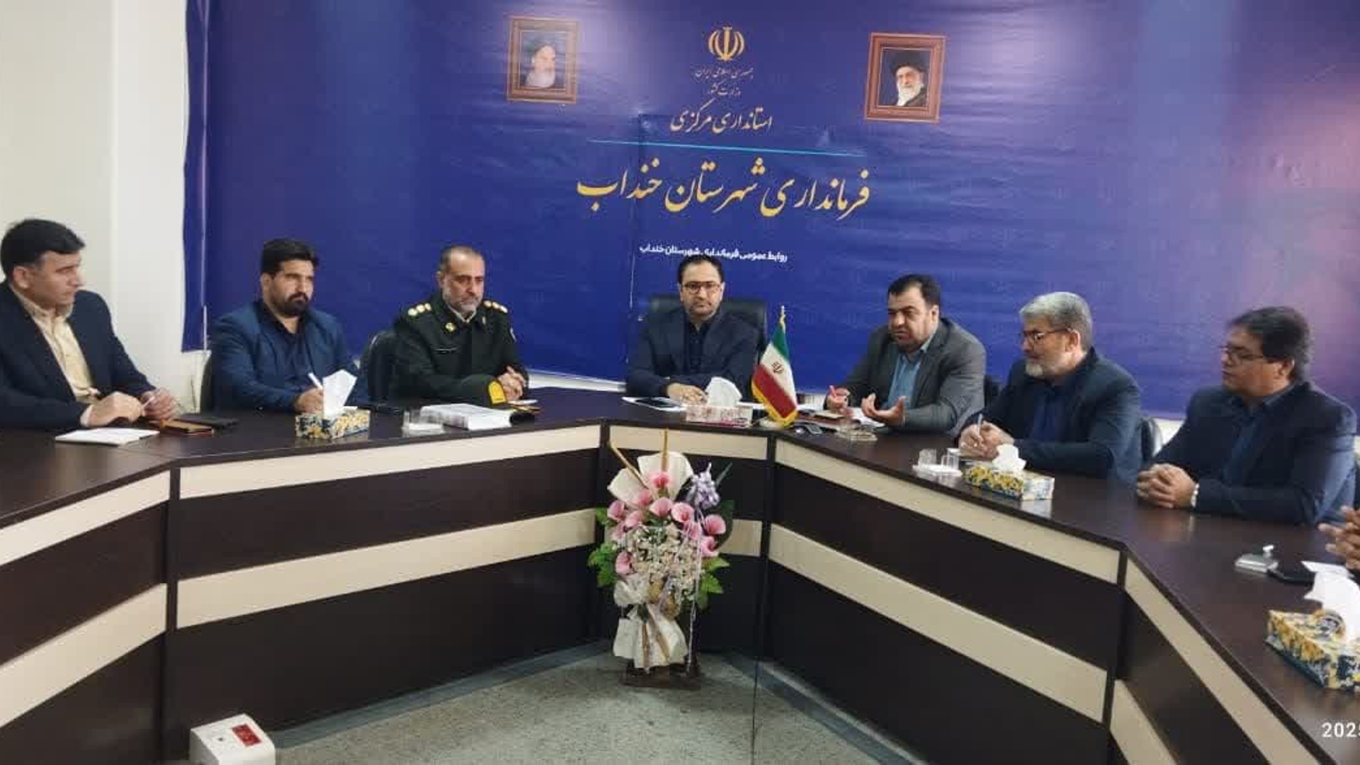حضور دبیر کمیسیون استان در جلسه کمیسیون پیشگیری از قاچاق کالا و ارز شهرستان خنداب