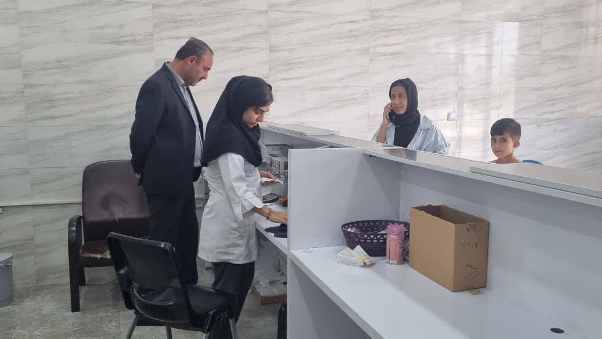 بازدید از نحوه خدمات رسانی و آمادگی پرسنل درمانگاه شبانه روزی زاویه در "روز طبیعت"