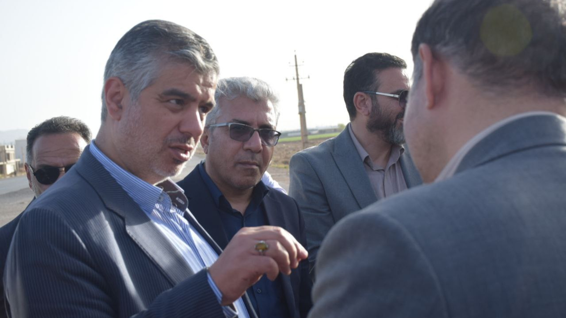 بازدید میدانی استاندار مرکزی از محور باقرآباد-آبگرم محلات