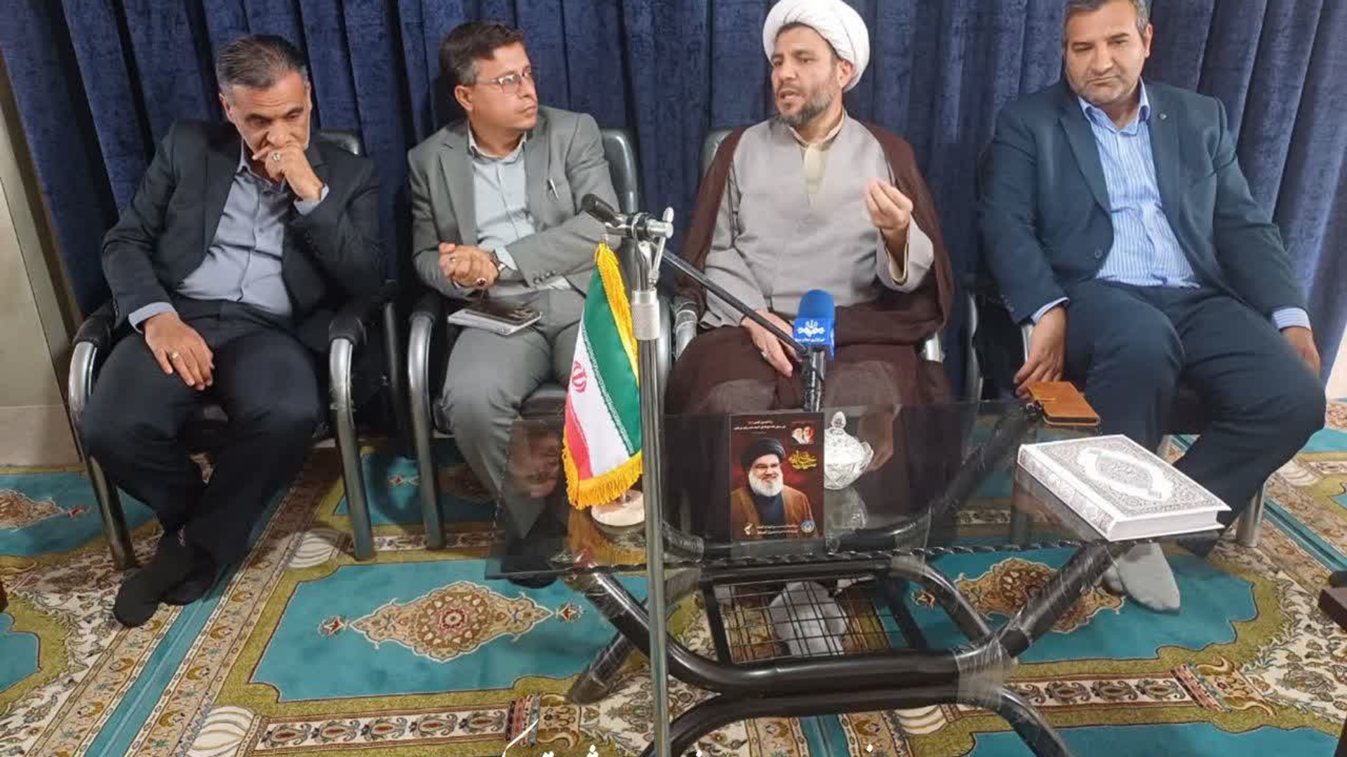 دیدار " دکتر حسین افضلی " مدیر کل بازرسی استان به اتفاق  فرماندار شهرستان و هیئت همراه با حجت الاسلام والمسلمین حاج آقا سعیدی امام جمعه شهرستان کمیجان