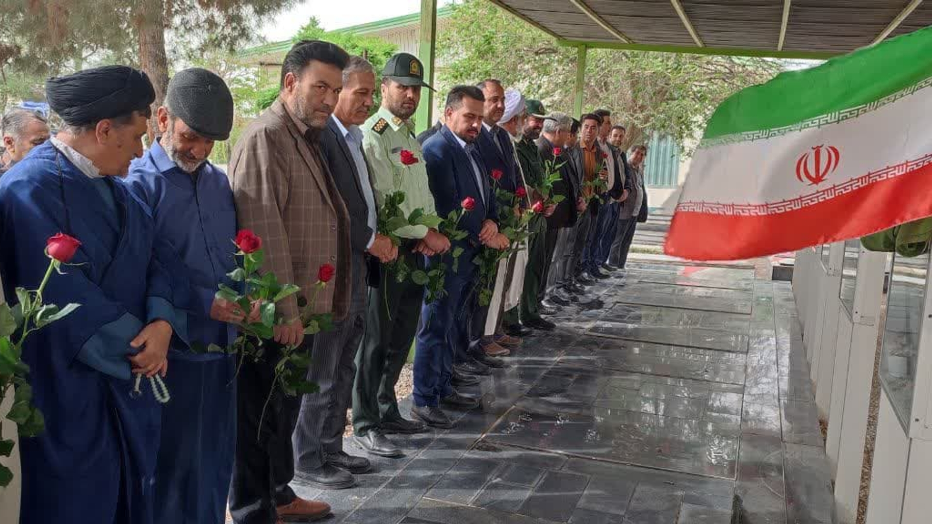 گلباران  گلزار مطهر شهدای شهر خشکرود
