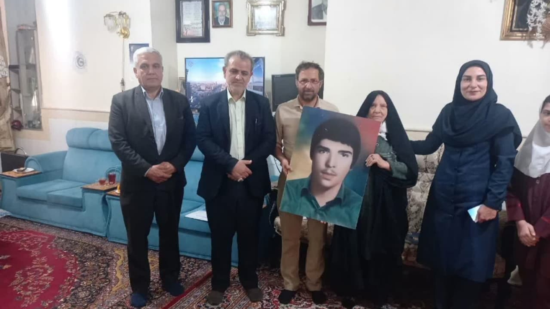 دیدارو تجلیل از مادر شهید والامقام کریم صلاح درشهر مامونیه