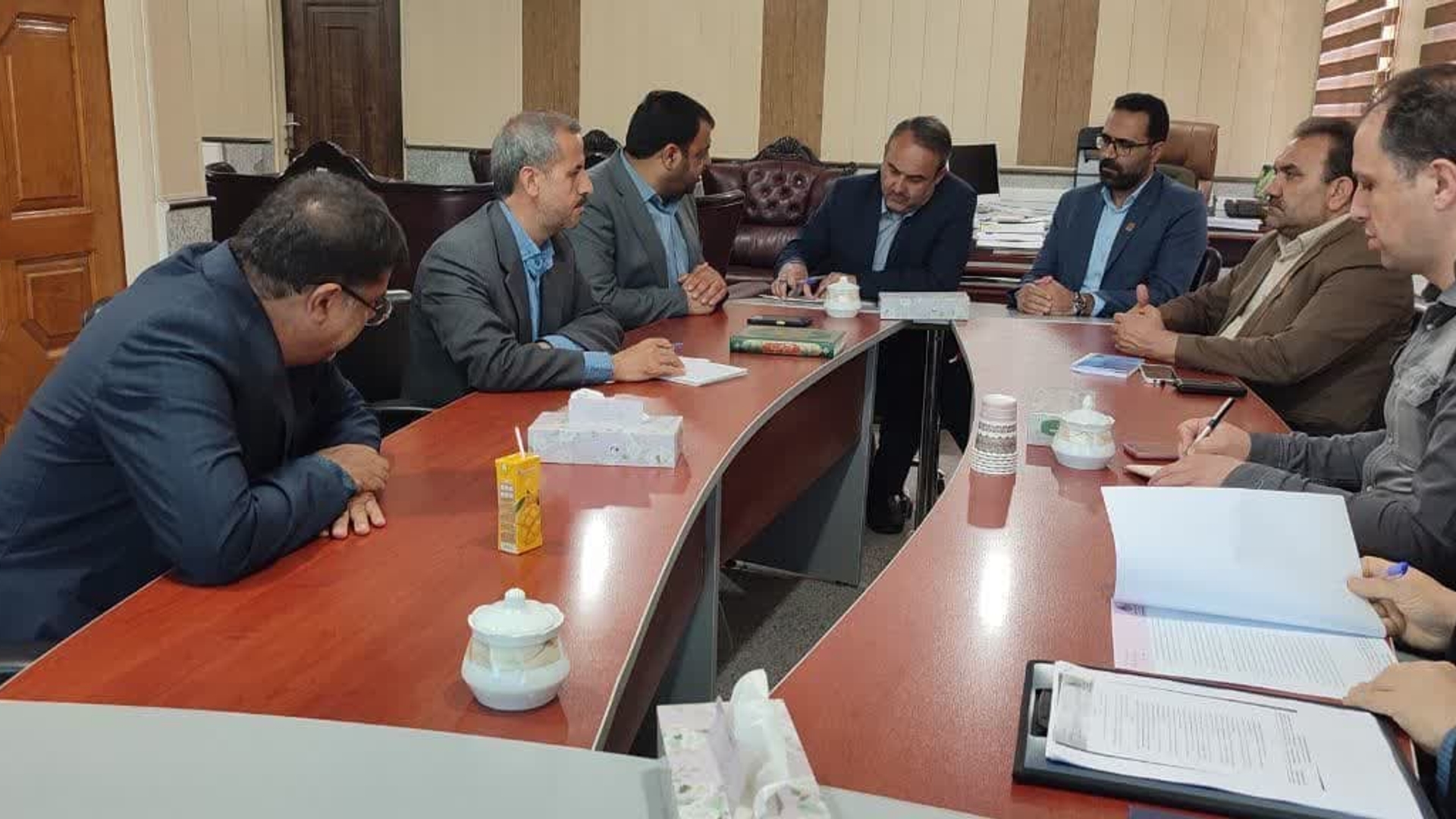 بررسی موضوع دپوی روغن سوخت تقطیری در شرکت روشن شیمی شرستان زرندیه