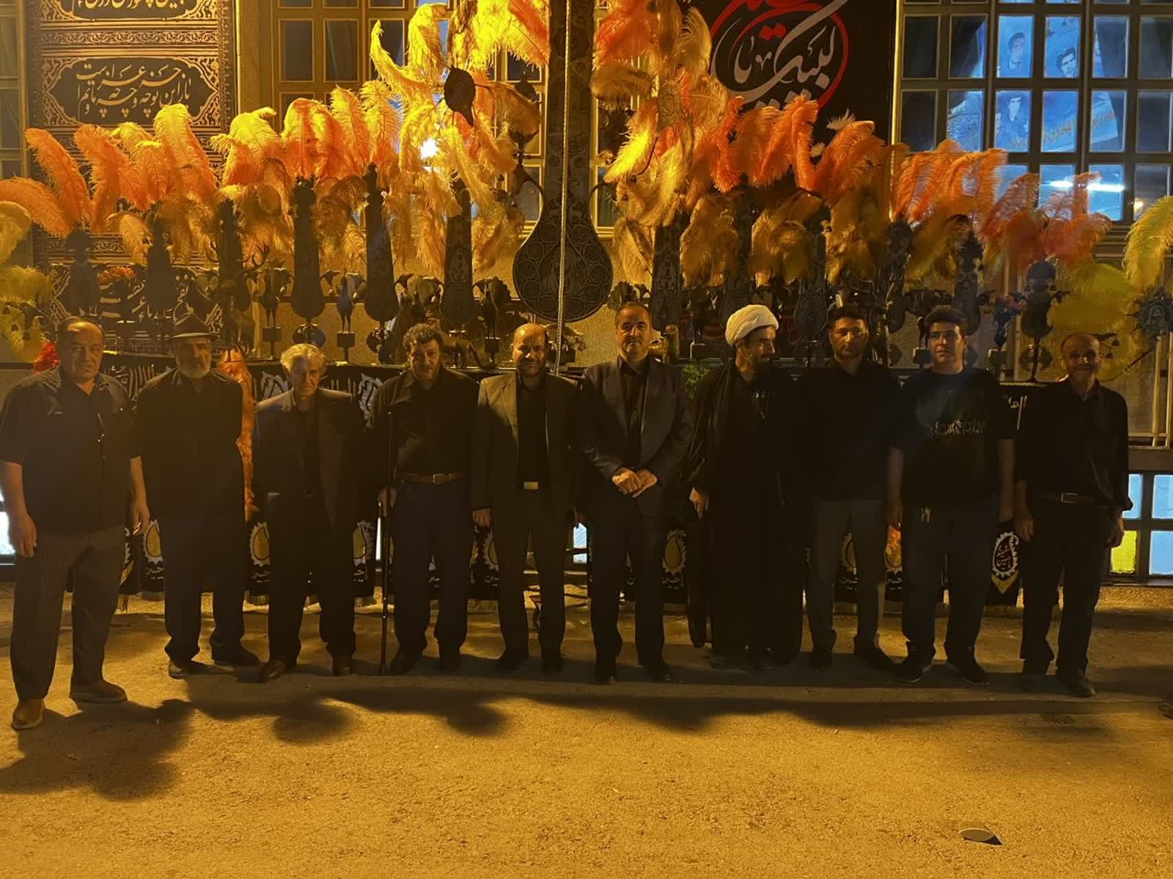 حضور شبانگاهی حاجی علی بیگی سرپرست فرمانداری شهرستان اراک در جمع عزاداران حسینی در روستای نمک کور
