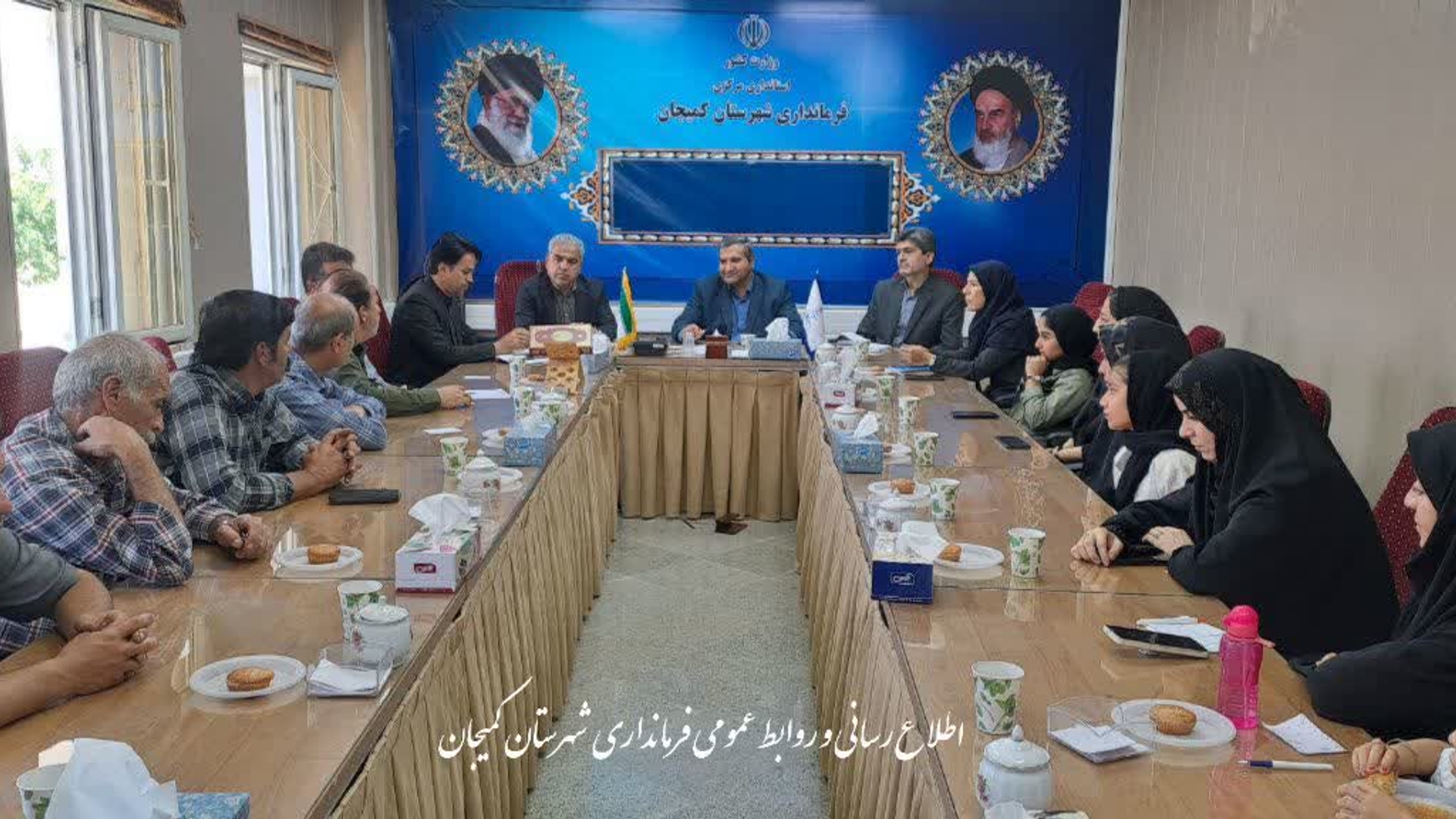 🔻نشست مدیرکل فرهنگ و ارشاد اسلامی استان مرکزی با اصحاب فرهنگ و هنر شهرستان کمیجان